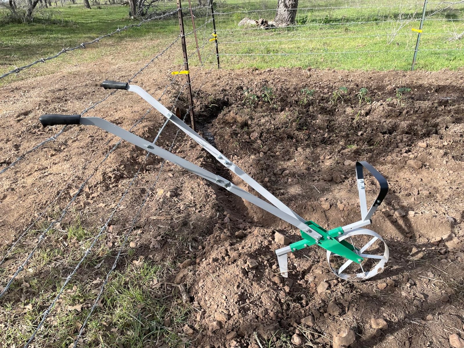 Varomorus High Wheel Cultivator, Self Cleaning Steel Single Wheel Hoe, Modular Plow Garden Tool for Gardening customer photo 2