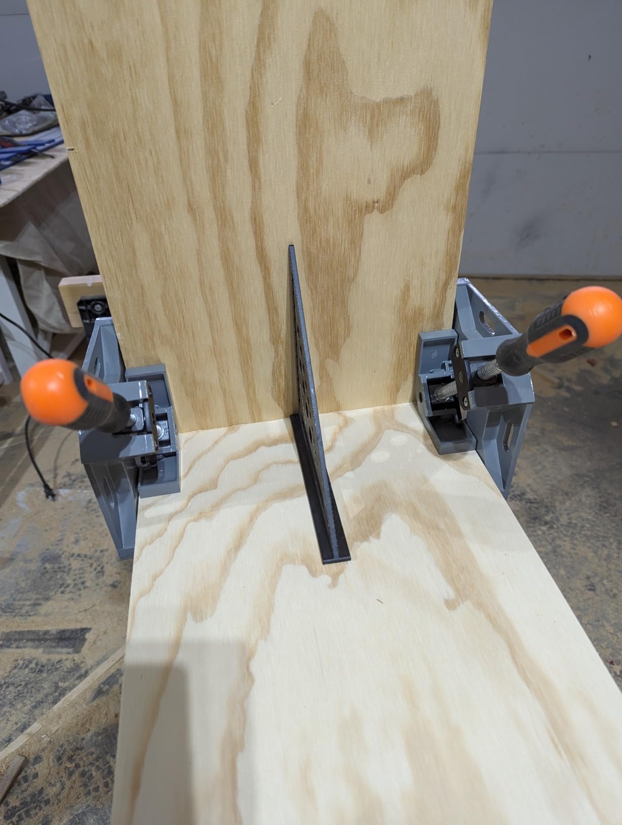 4pcs Corner Clamp - Right Angle 90 Degree Wood Clamps For Woodworking, With Adjustable Swing Jaw Aluminum Alloy Frame, For Welding, DIY Woodworking customer photo 1