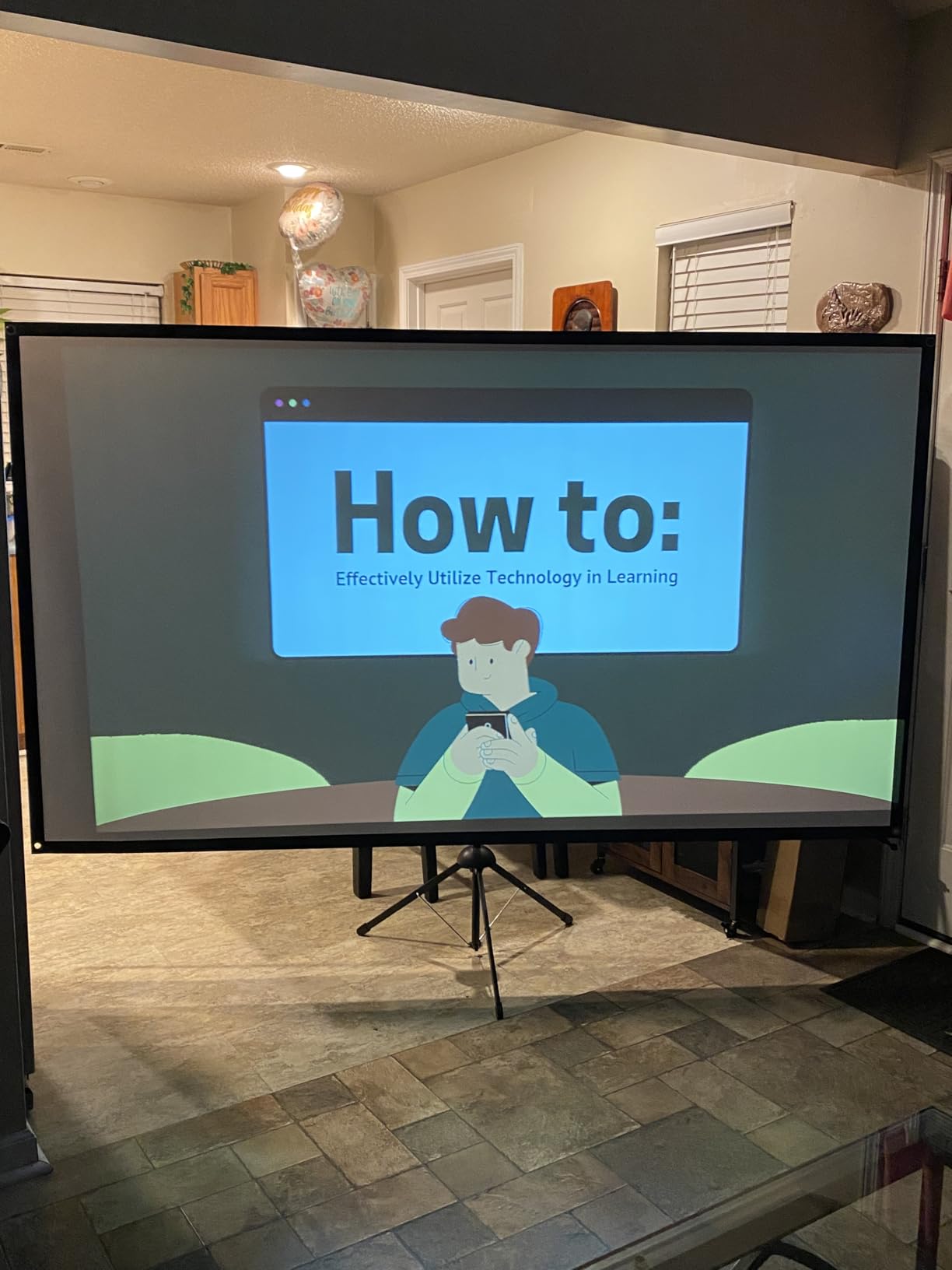 Projector Screen with Stand, 100 Inch Outdoor Projection Screen 16:9 and Tripod Stand, Portable Projector Screen, 1.2 Gain, Lightweight and Compact, Easy Setup, Idea for Home Cinema, Backyard Party. customer photo 1