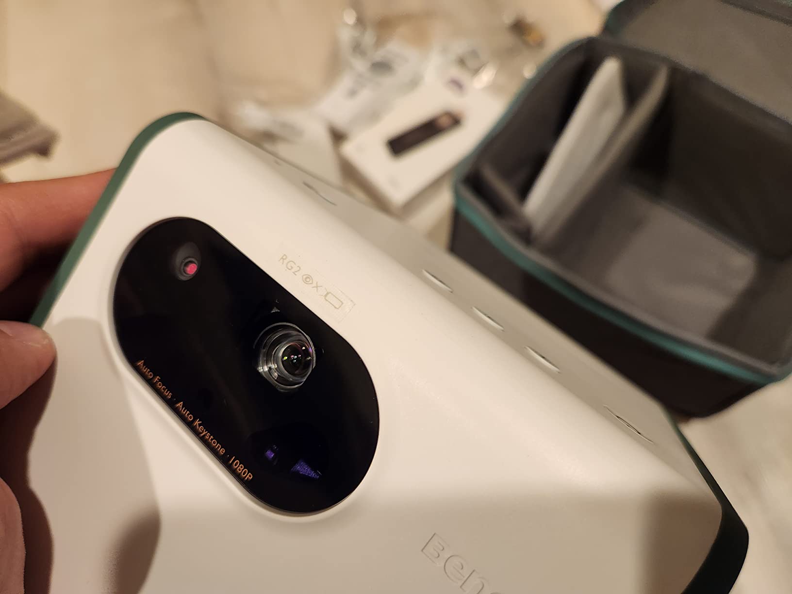 BenQ GS50 w/ carry bag 1080p Wireless Outdoor 4K Supported Portable Projector | Bluetooth Speaker | IPX2 Splash & Drop Resistant | WiFi | Android TV | Chromecast & AirPlay | Auto Focus | 2D Keystone customer photo 1