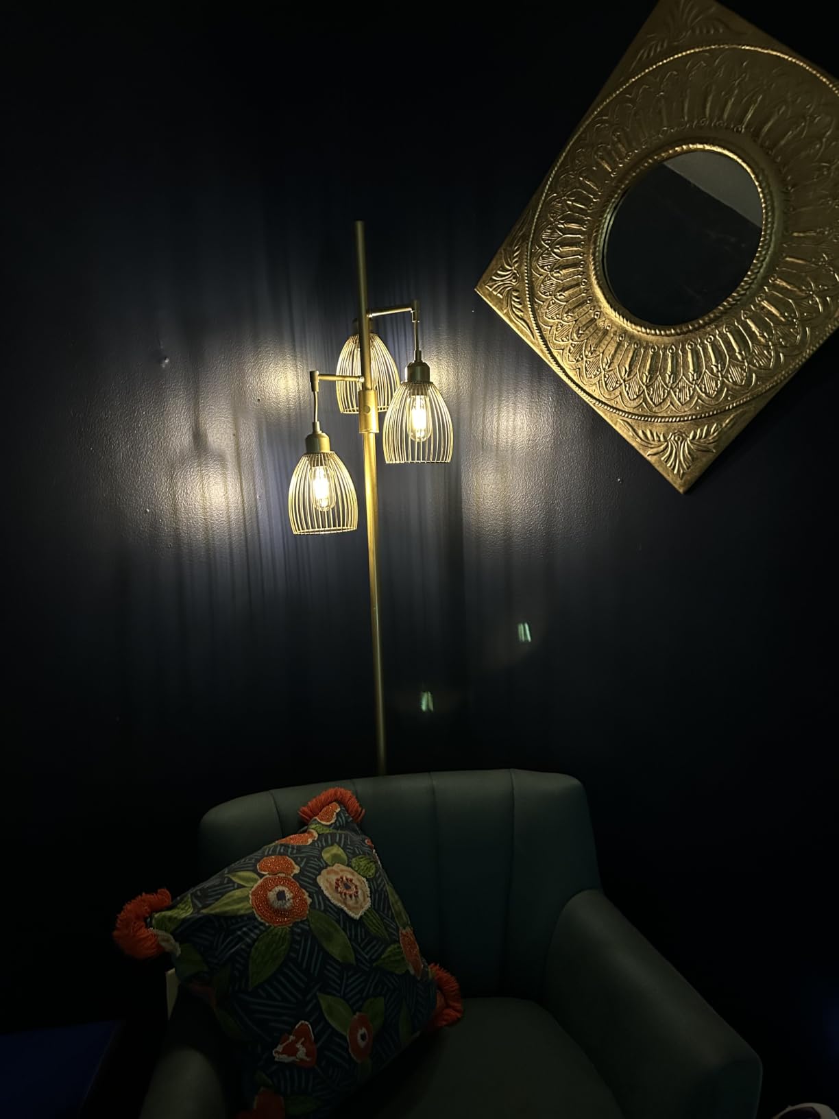 Dimmable Floor Lamp, Industrial Floor Lamps for Living Room, Gold Tree Lamp Standing Lamp Tall Lamps with 3 Elegant Teardrop Cage Head & 800 Lumens LED Bulbs customer photo 2