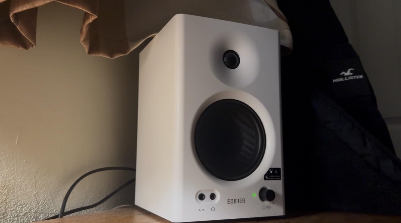 Edifier MR4 Power Studio Monitor Speakers, 4 inch Active Near-Field Speaker | 1