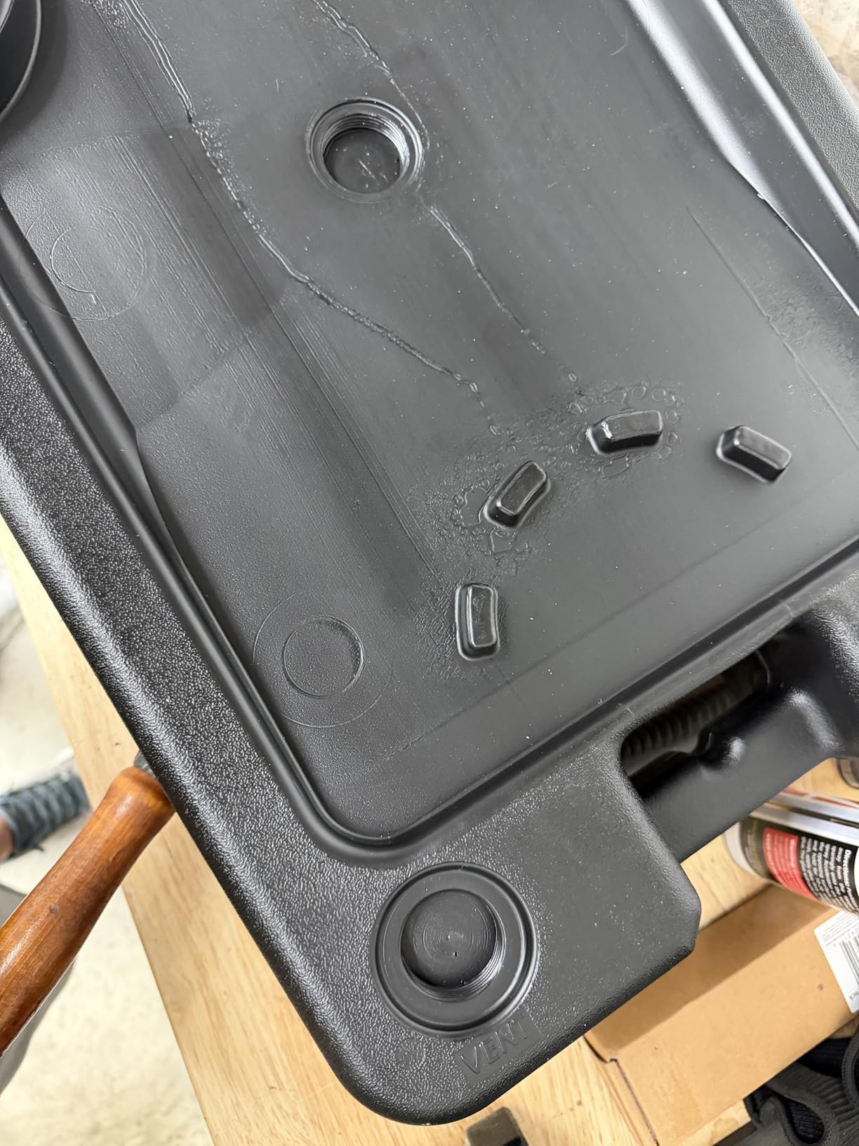 CHAPIN 78005 12-Quart Low-Profile Oil Drain Pan, Splash-Free Design customer photo 2