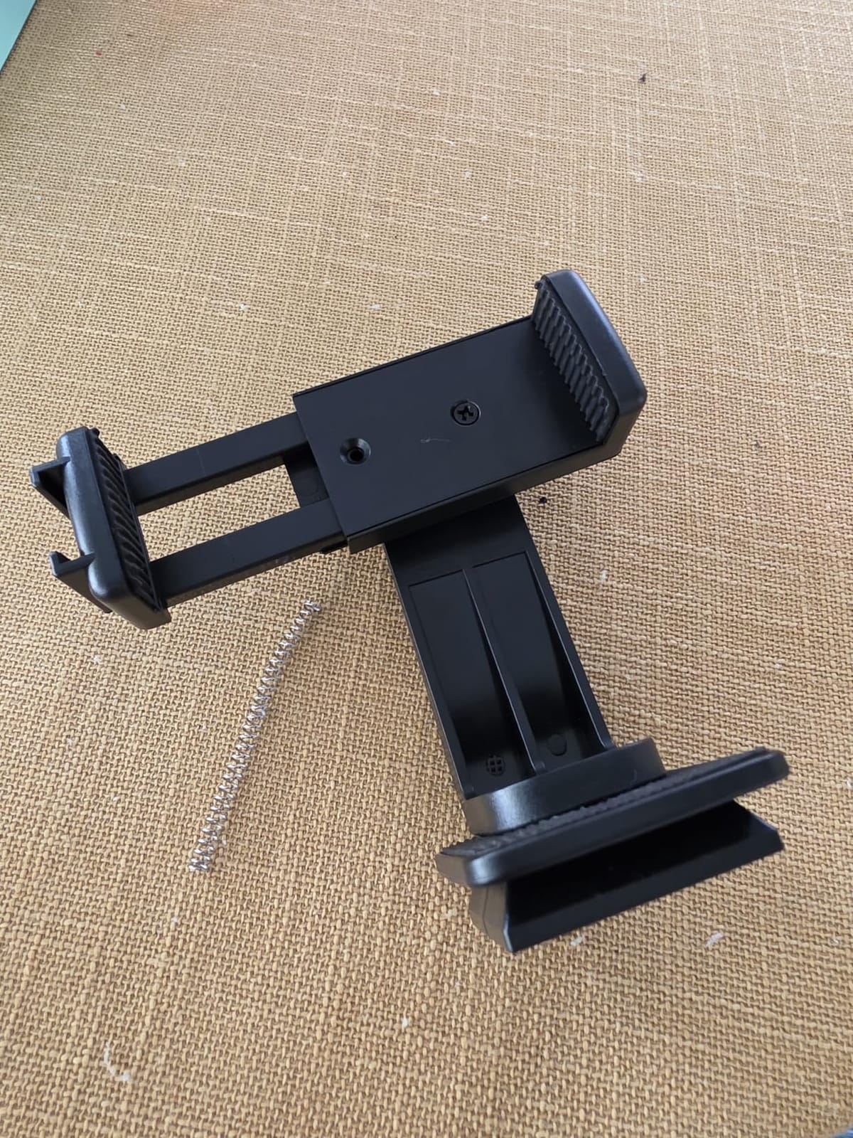 Victiv Tripod, 74