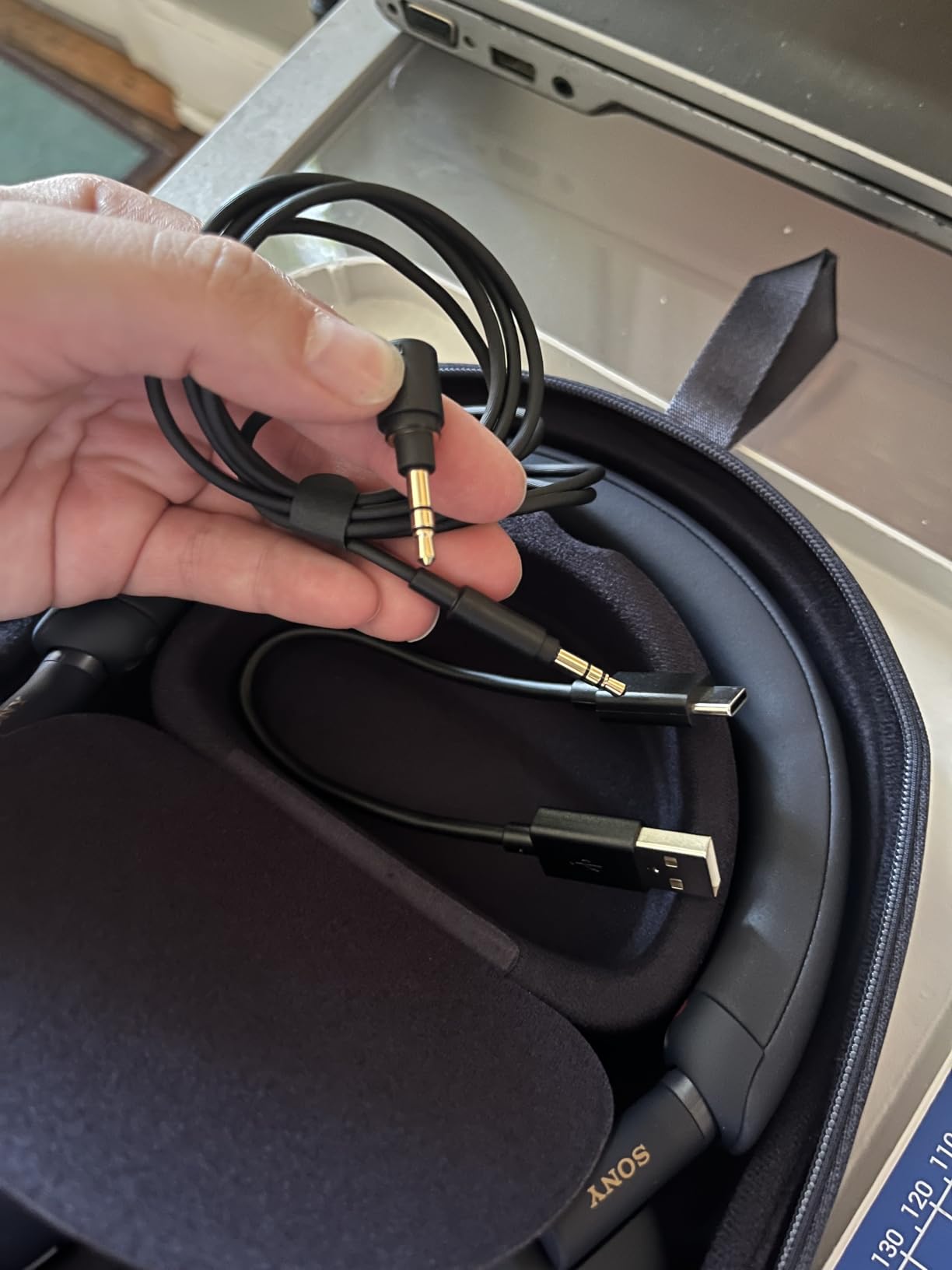 Sony WH-1000XM5 Premium Noise Cancelling Wireless Headphones - Crystal Clear Calls, Multipoint Connection, Up to 30 Hrs of Battery customer photo 2
