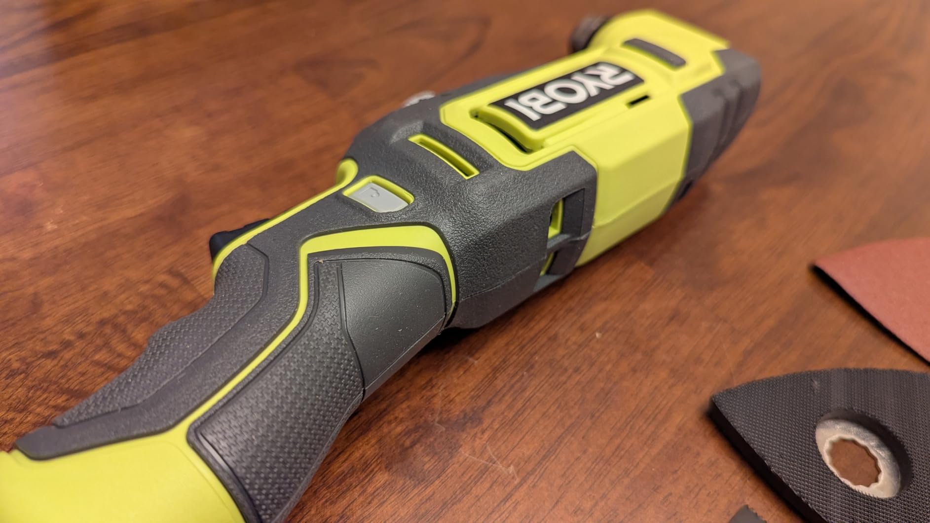 Ryobi ONE+ 18V Cordless Oscillating Multi-Tool (Tool Only) customer photo 2