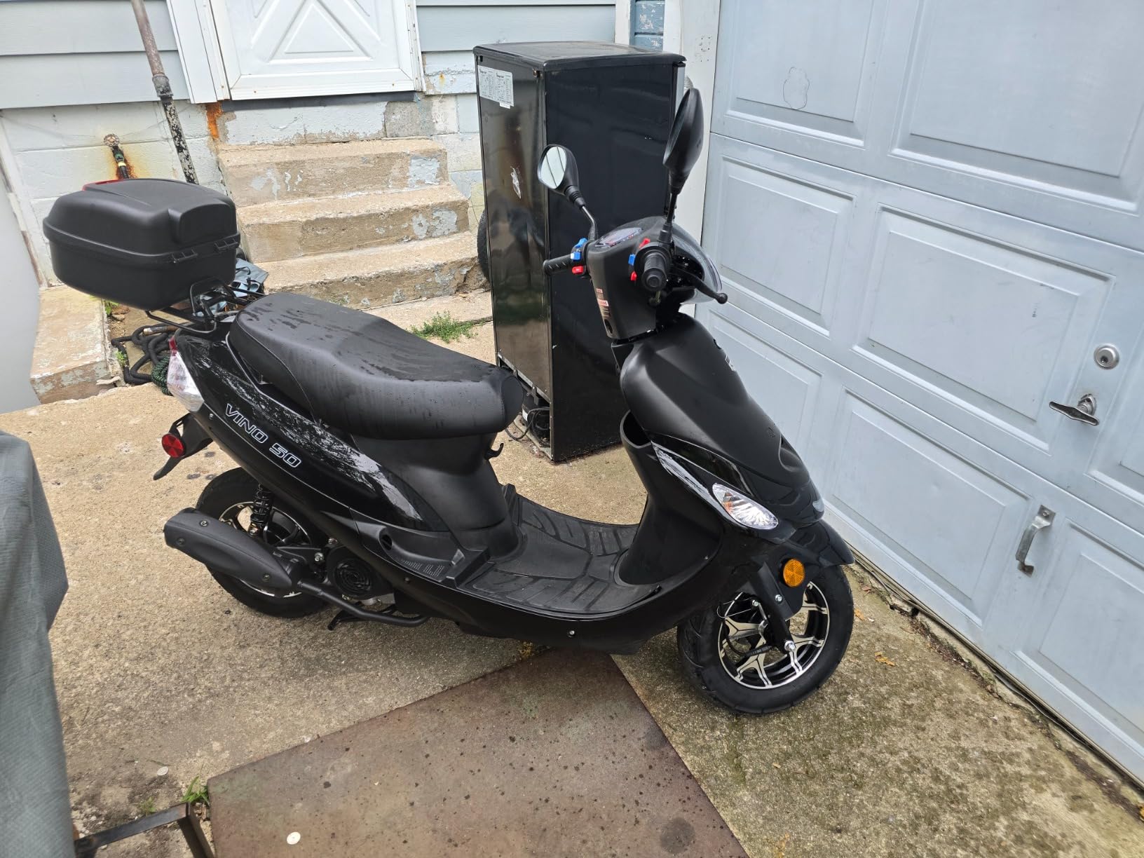 HHH 49cc/50cc Scooter Gas Street Scooter Moped for Youth and Adult with Rear Storage Trunk (Black) customer photo 1