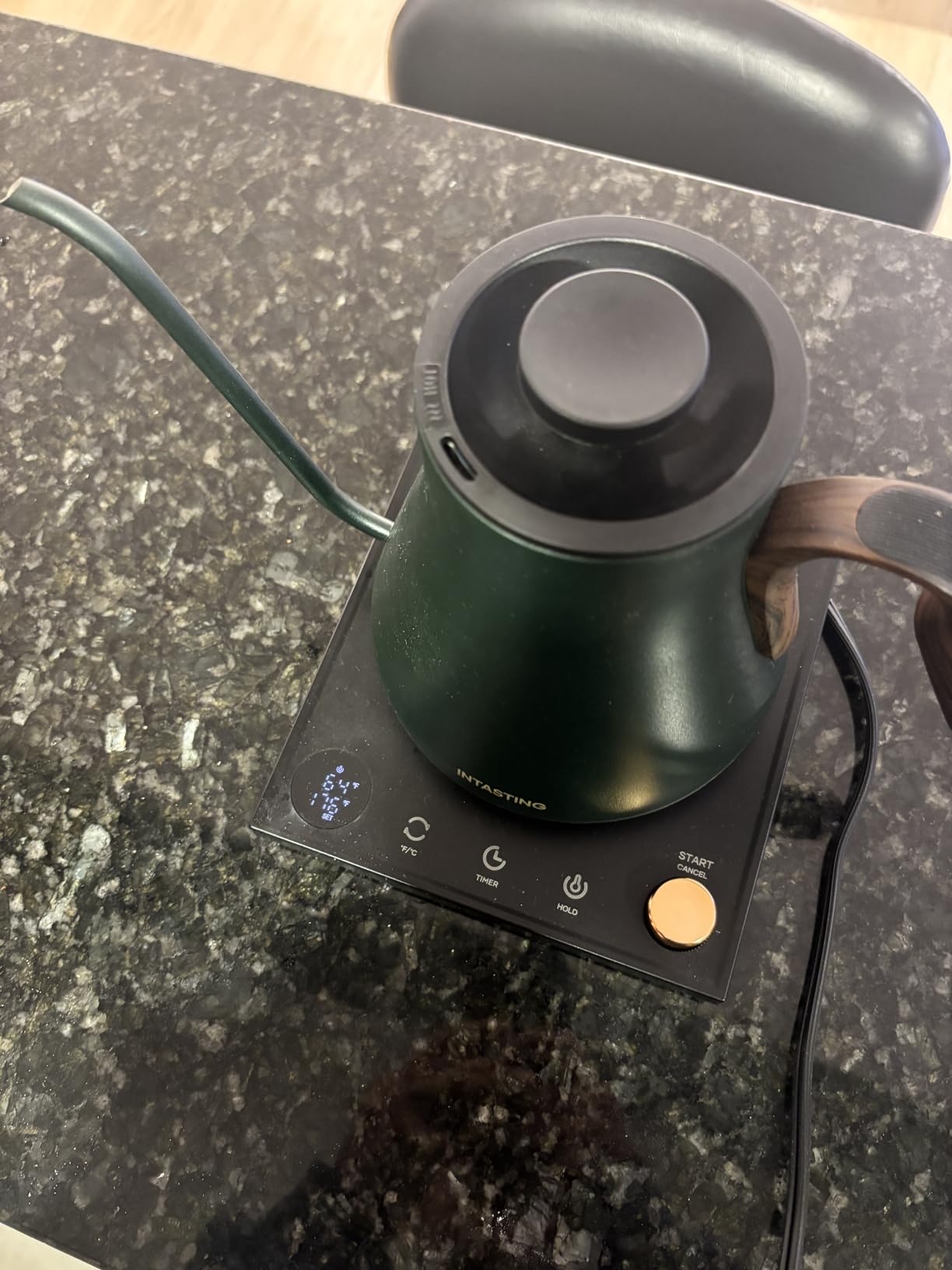 INTASTING Gooseneck Electric Kettle with ±1℉ Temperature Control 0.9 Liter customer photo 1