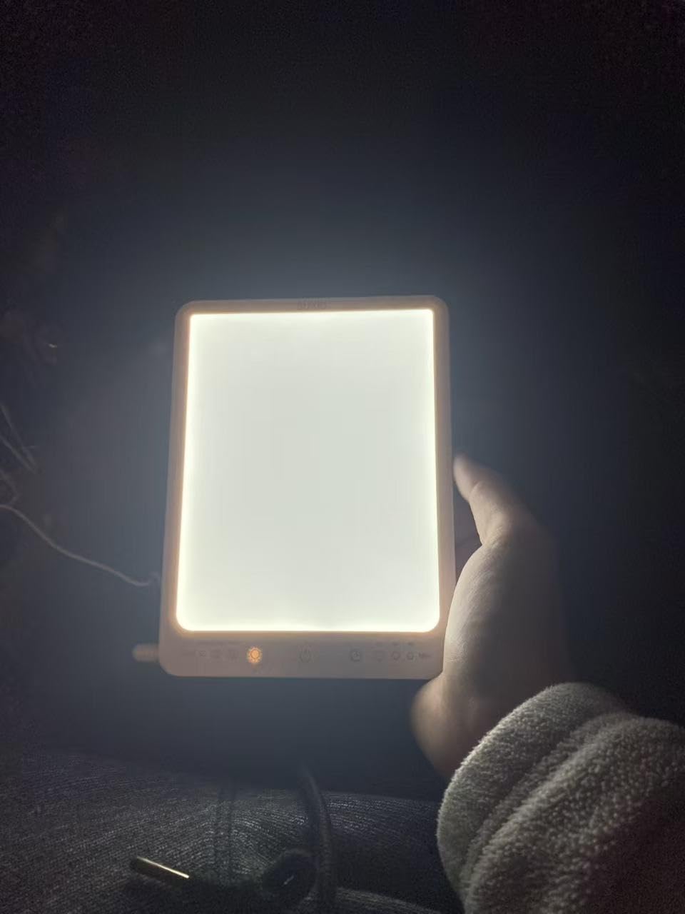 SUXIO Light Therapy Lamp - 10000 Lux Therapy Light, 3 Timing & Mode Happy Lamp, Touch Control Daylight Lamp with Memory Function, Portable Light Therapy Box for Home/Office Use As Lift Mood customer photo 1