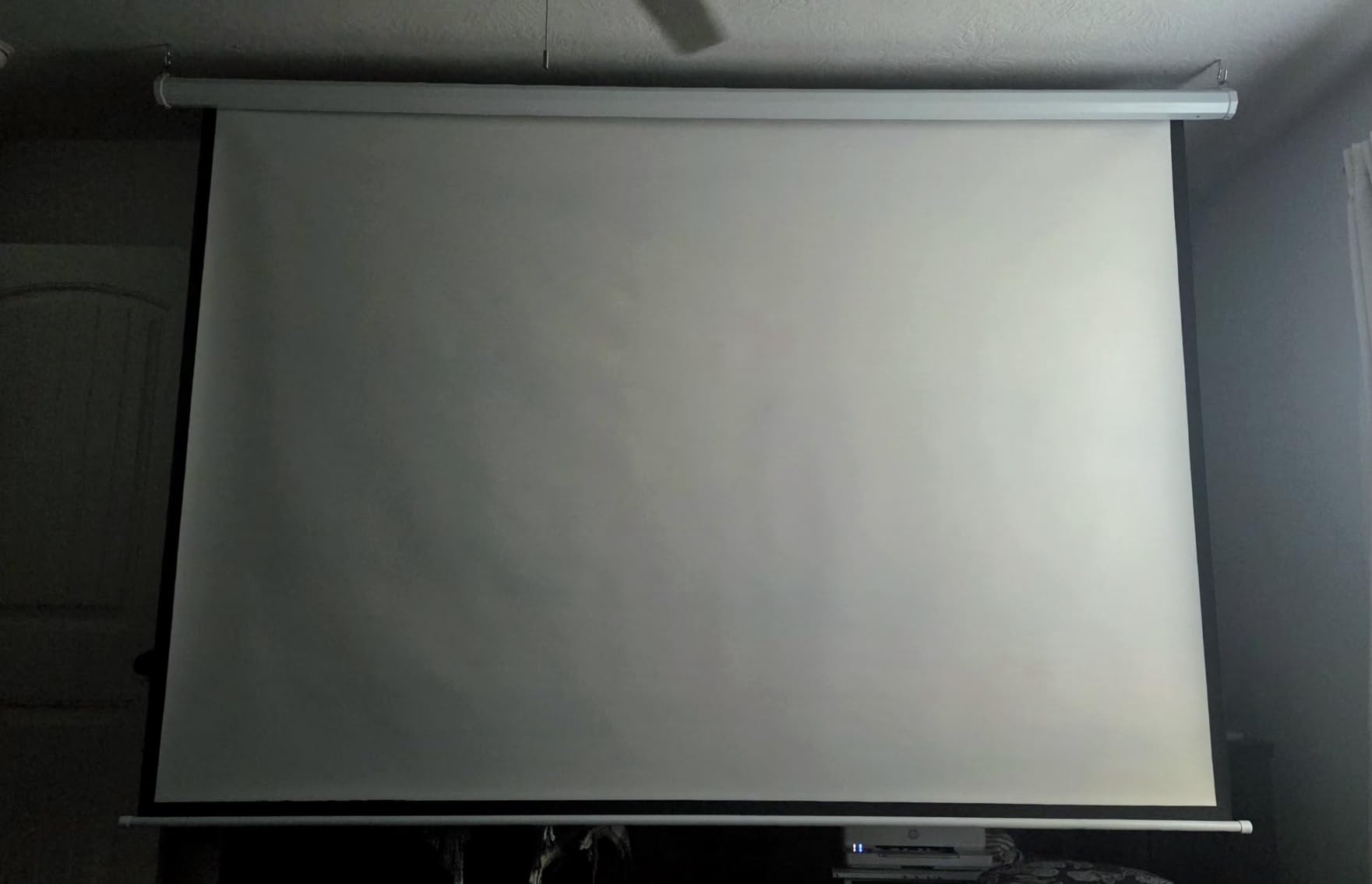 DINAH 120 Inch Electric Projector Screen with Remote | Automatic Air Indoor Drop Down, Motorized, 4K 3D HD Projection, For Movies customer photo 2