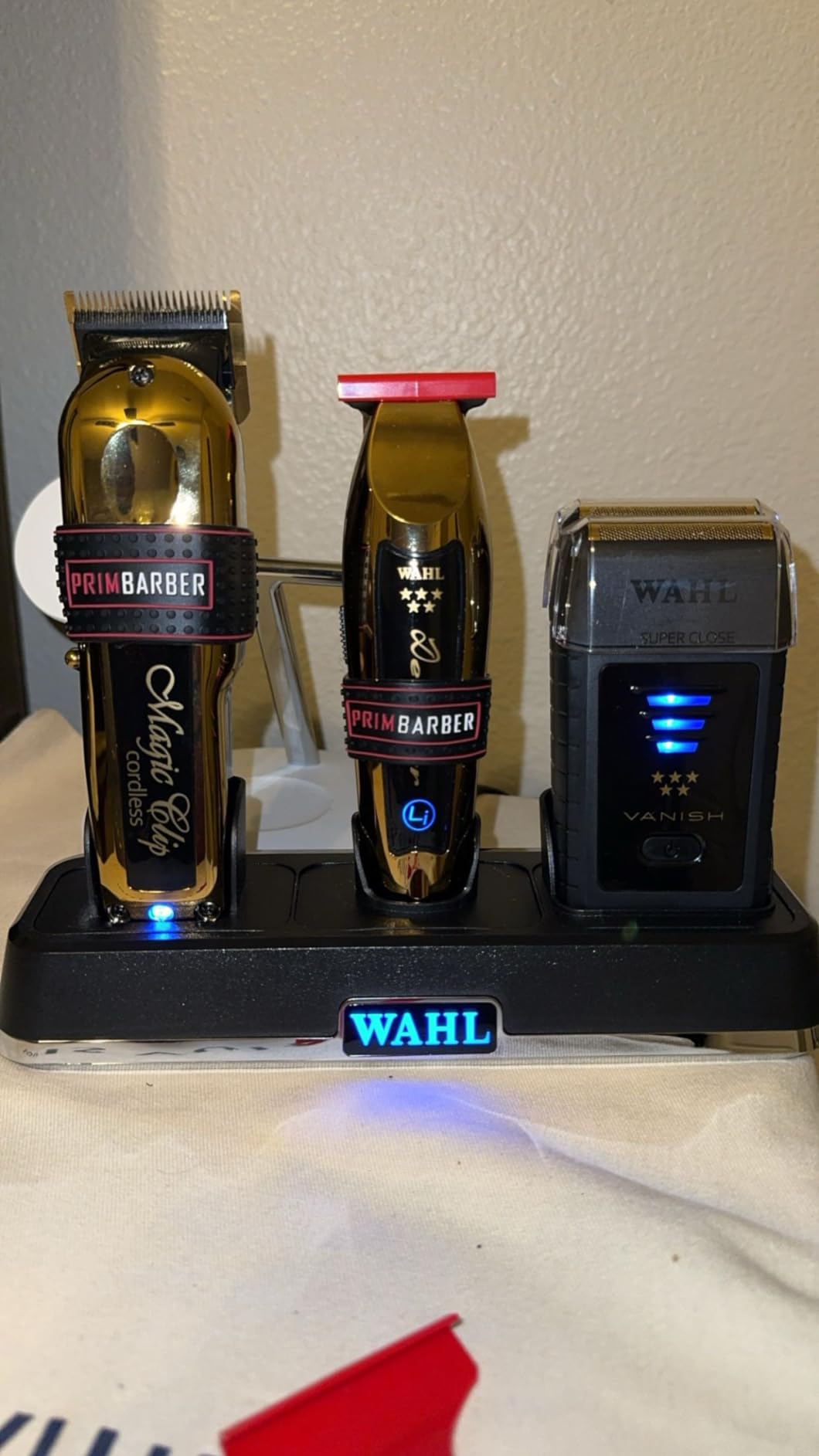 Wahl Professional 5 Star Vanish Cordless Foil Shaver, Pop-Out Double Foil Bars with Independent Suspension customer photo 1