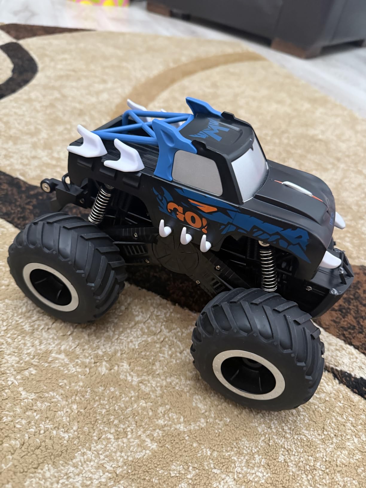 Threeking 1:16 Amphibious Monster Truck All Terrain Remote Control Car Toys customer photo 2