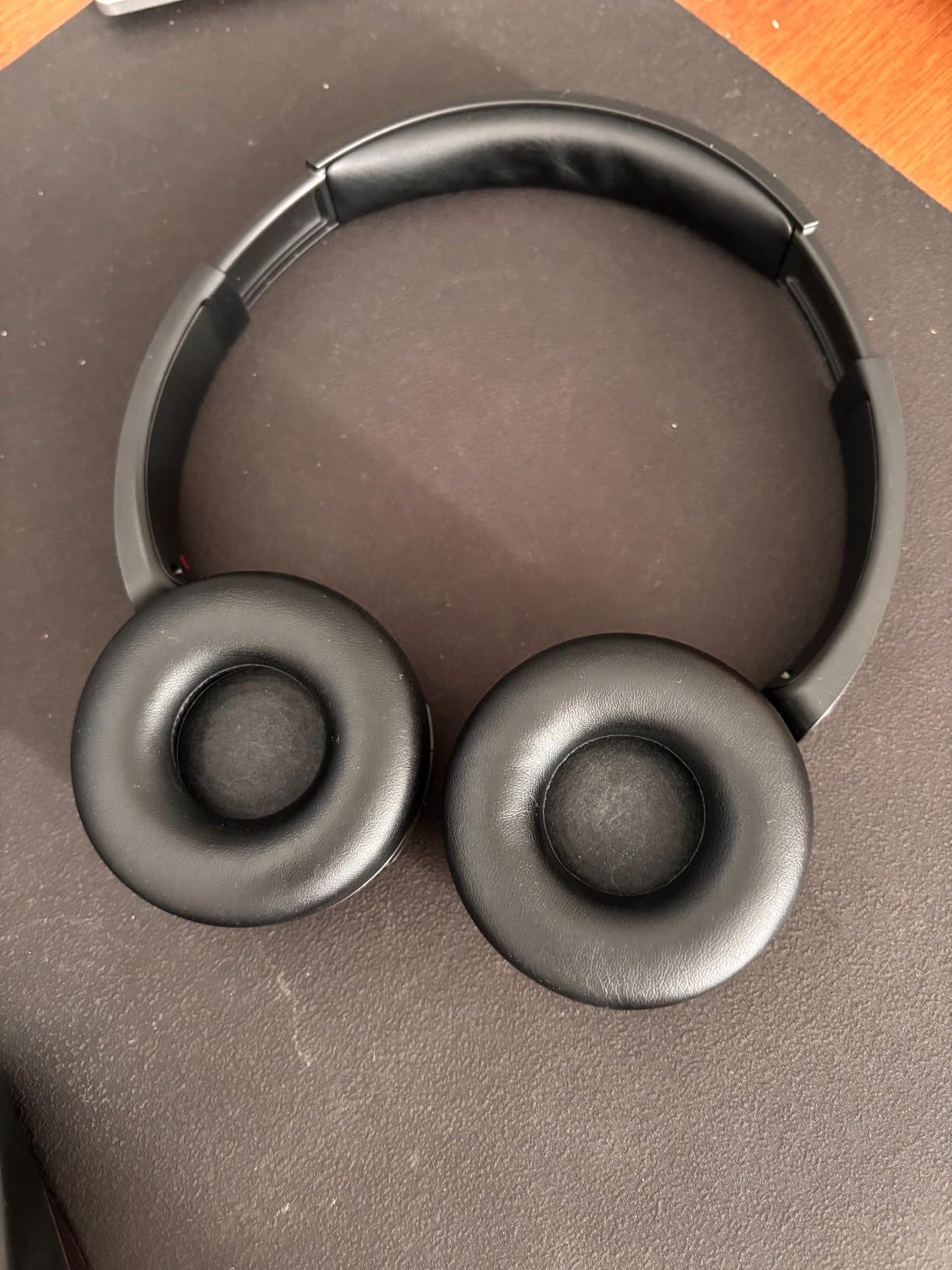 Sony WH-CH520 Wireless On-Ear Bluetooth Headphones with Microphone, Blue | Comfortable Lightweight Design, Up to 50 Hrs Battery with Quick Charging, Multipoint Connection, Clear Calls, Swivel design customer photo 1