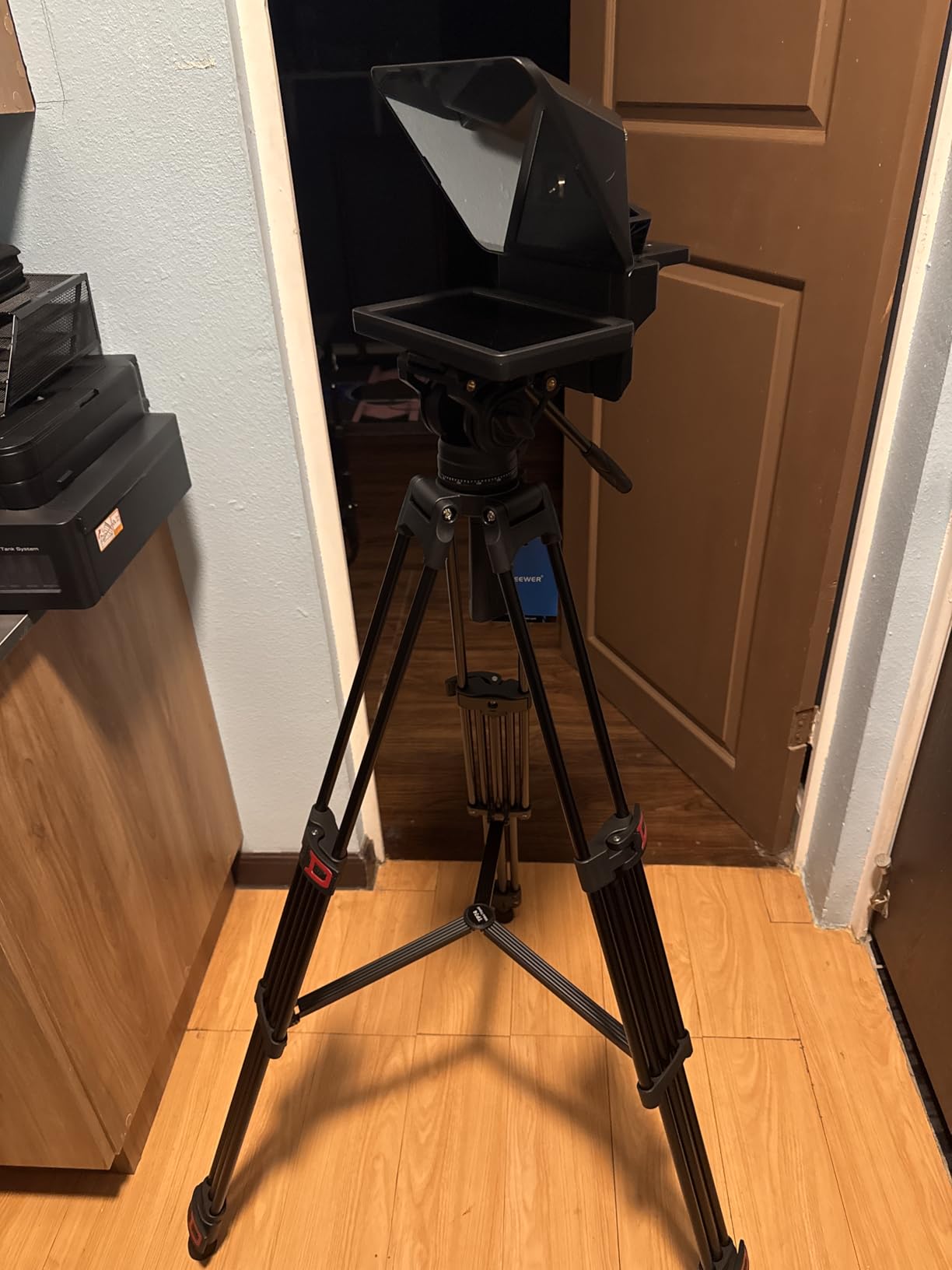 NEEWER 74