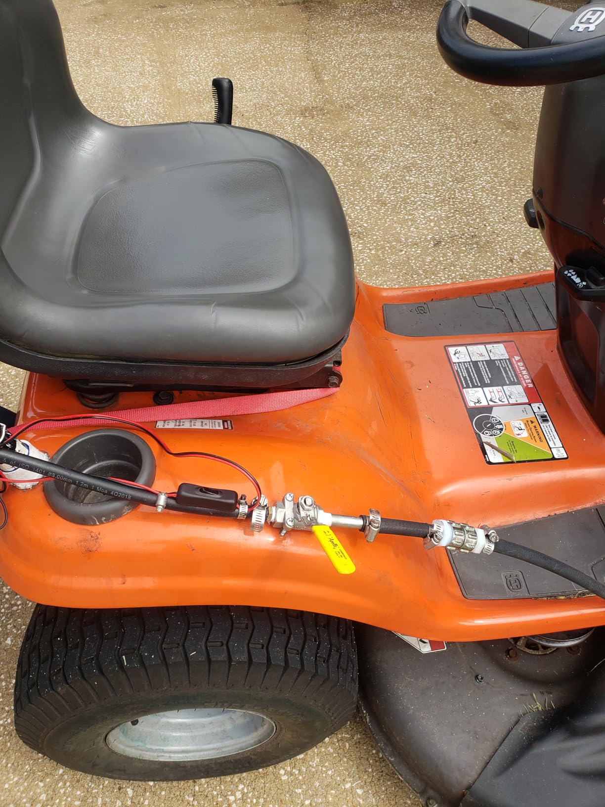 CHAPIN 97154 15-Gallon ATV/UTV Sprayer with 12V Pump & 15-Ft Hose customer photo 1