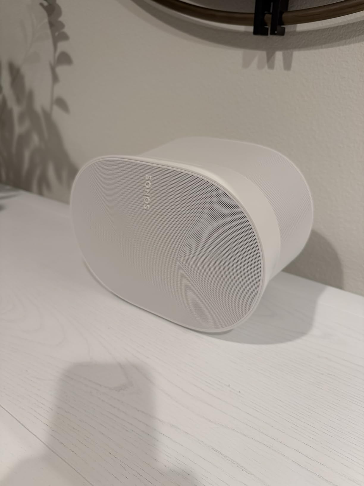 Sonos Era 300 Wireless Smart Speaker with Dolby Atmos - White | 6-Driver Design | Bluetooth | WiFi | Trueplay Tuning | Stereo Pairing | Alexa | Works as Surround with Sonos Soundbars customer photo 2