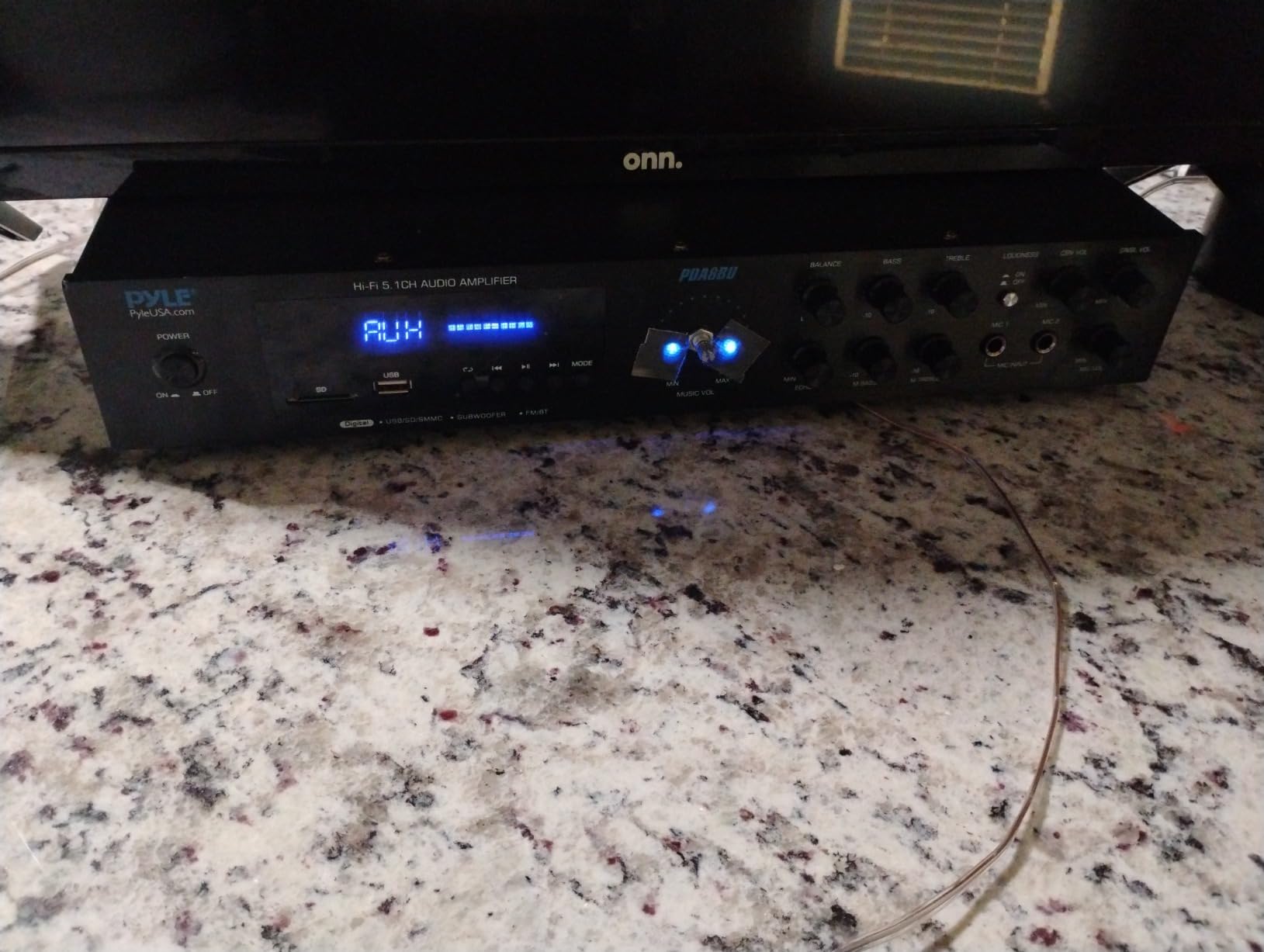 Pyle Bluetooth 5.1 Channel Home Entertainment Amplifier - Subwoofer Out - Easy Karaoke with Dual Mic Inputs w/ Echo, USB-A / SD Reader with MP3 Player, RCA In and Line out customer photo 1