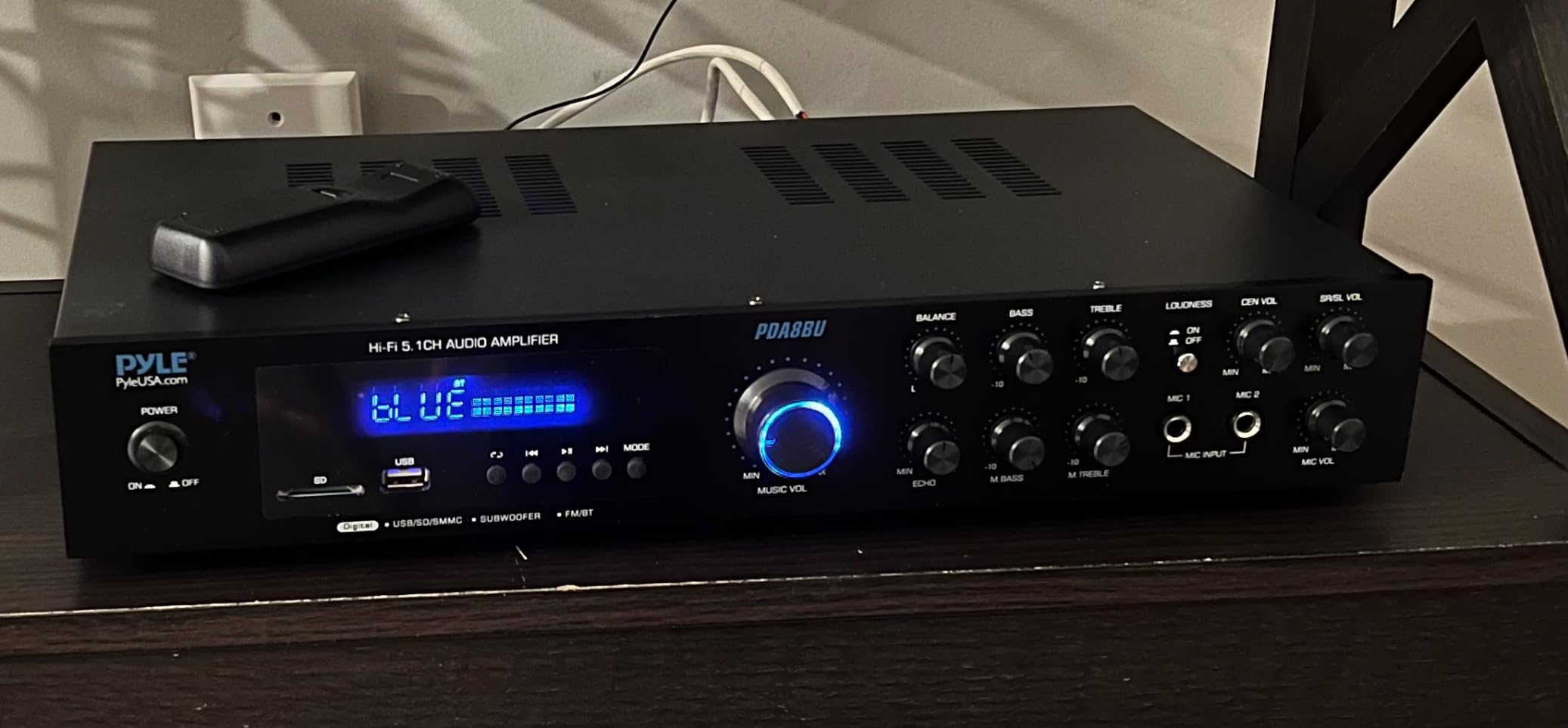 Pyle Bluetooth 5.1 Channel Home Entertainment Amplifier - Subwoofer Out - Easy Karaoke with Dual Mic Inputs w/ Echo, USB-A / SD Reader with MP3 Player, RCA In and Line out customer photo 2