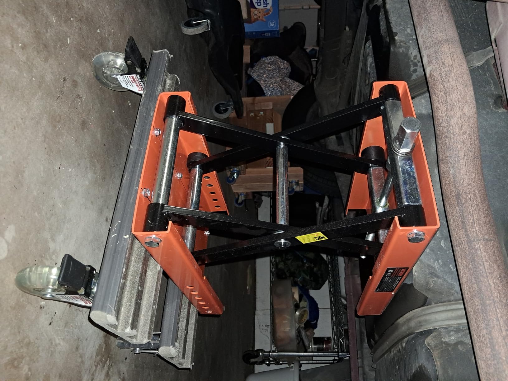 VEVOR Motorcycle Lift, 1100 LBS Motorcycle Scissor Lift Jack with Wide Deck & Safety Pin, 3.7