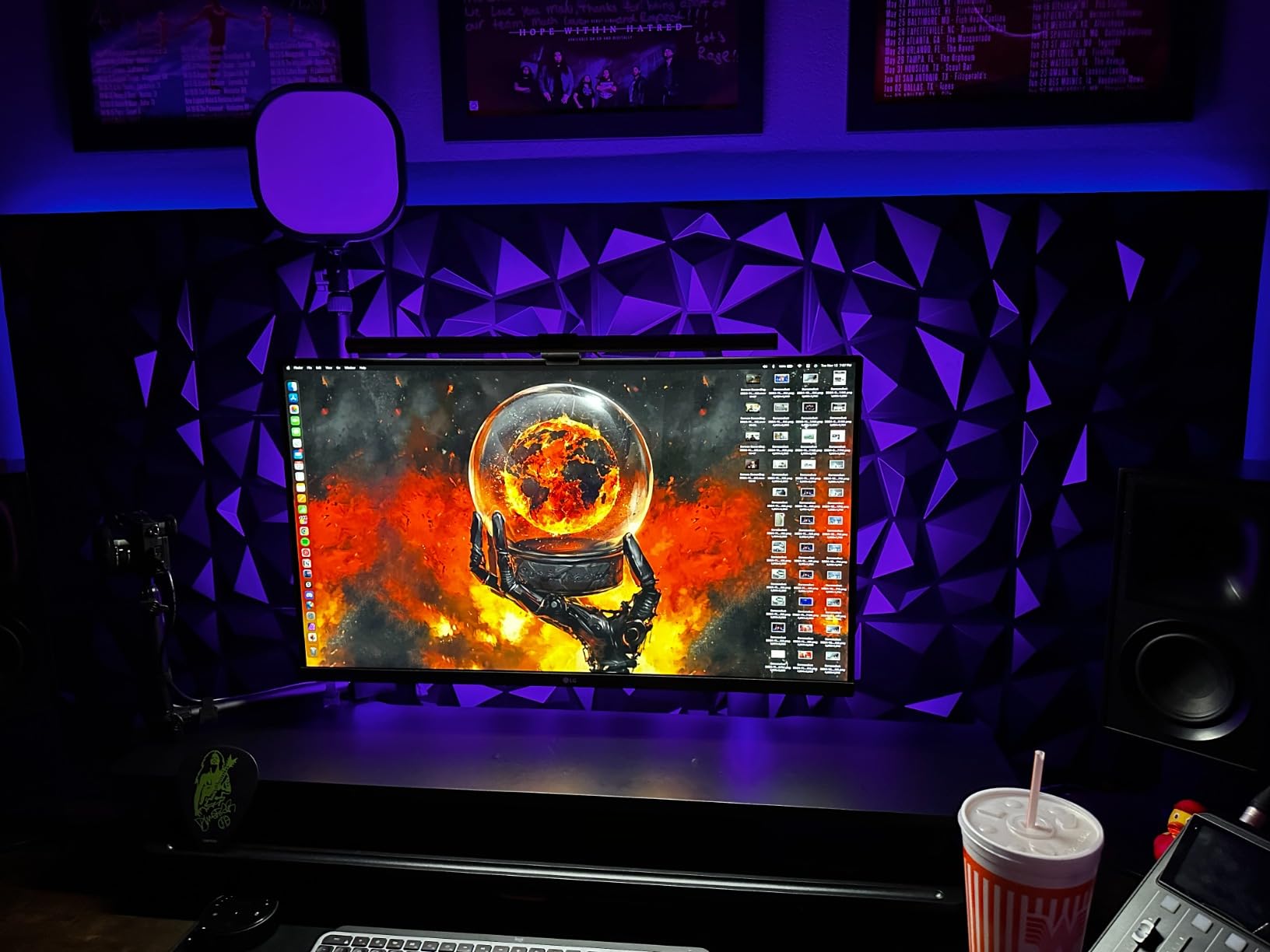 Govee Gaming Light for Monitor G1, RGBIC LED Backlight for 27-34 Inch PC customer photo 1