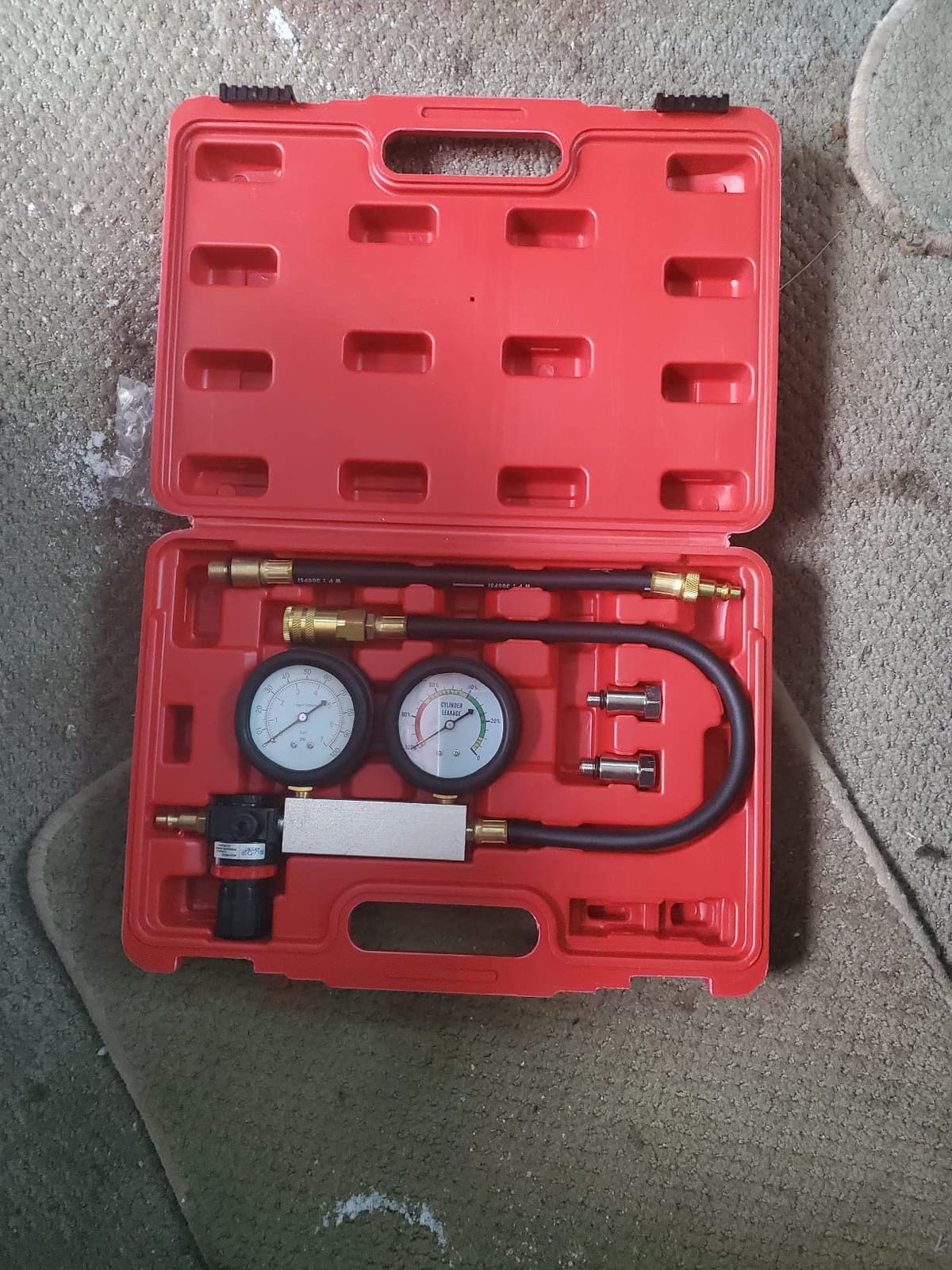 JIFETOR Cylinder Leak Down Tester Kit Professional Dual Pressure Gauges customer photo 1