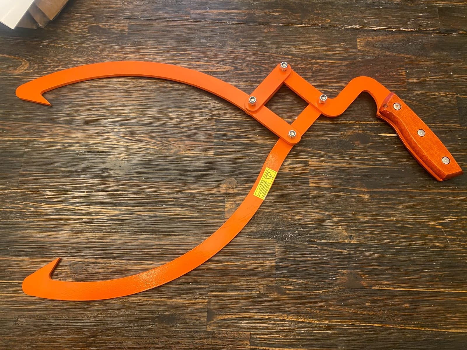 Wood Handle 2 Claw Skidding Tongs Non-Slip Grip, Log Lifting, Handling, Dragging & Carrying Tool (12 in) customer photo 1