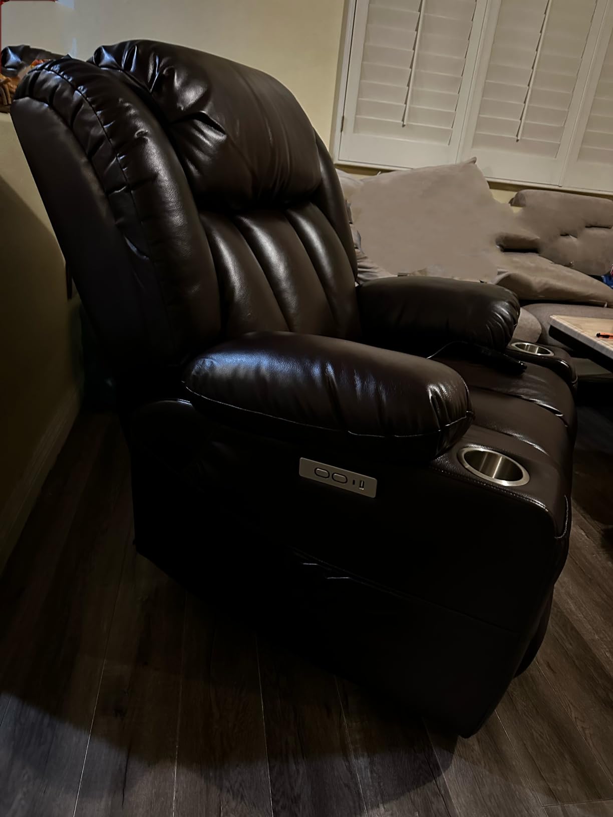Large Power Lift Recliner Leather Chair Sofa with Massage & Heat, Lazy Boy Chair with Cup Holders, USB & Type-C Ports, Remote Control (Black) customer photo 1