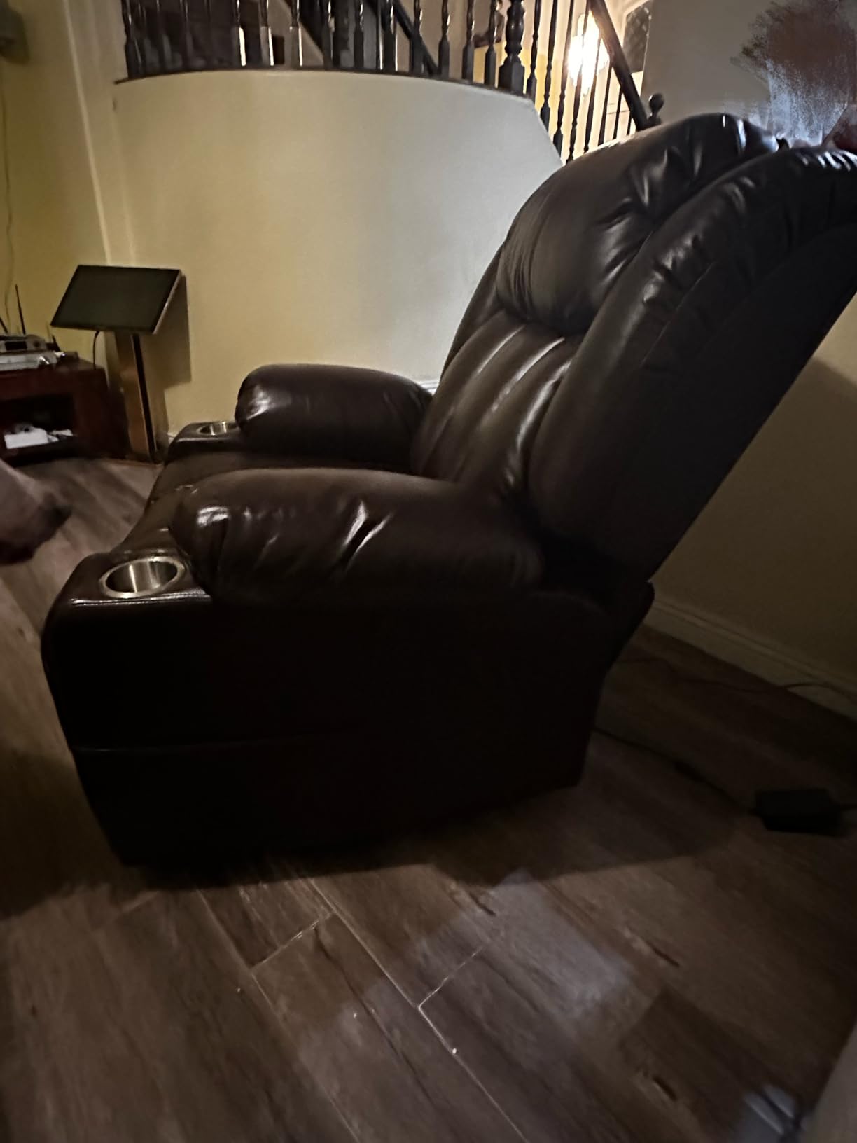 Large Power Lift Recliner Leather Chair Sofa with Massage & Heat, Lazy Boy Chair with Cup Holders, USB & Type-C Ports, Remote Control (Black) customer photo 2
