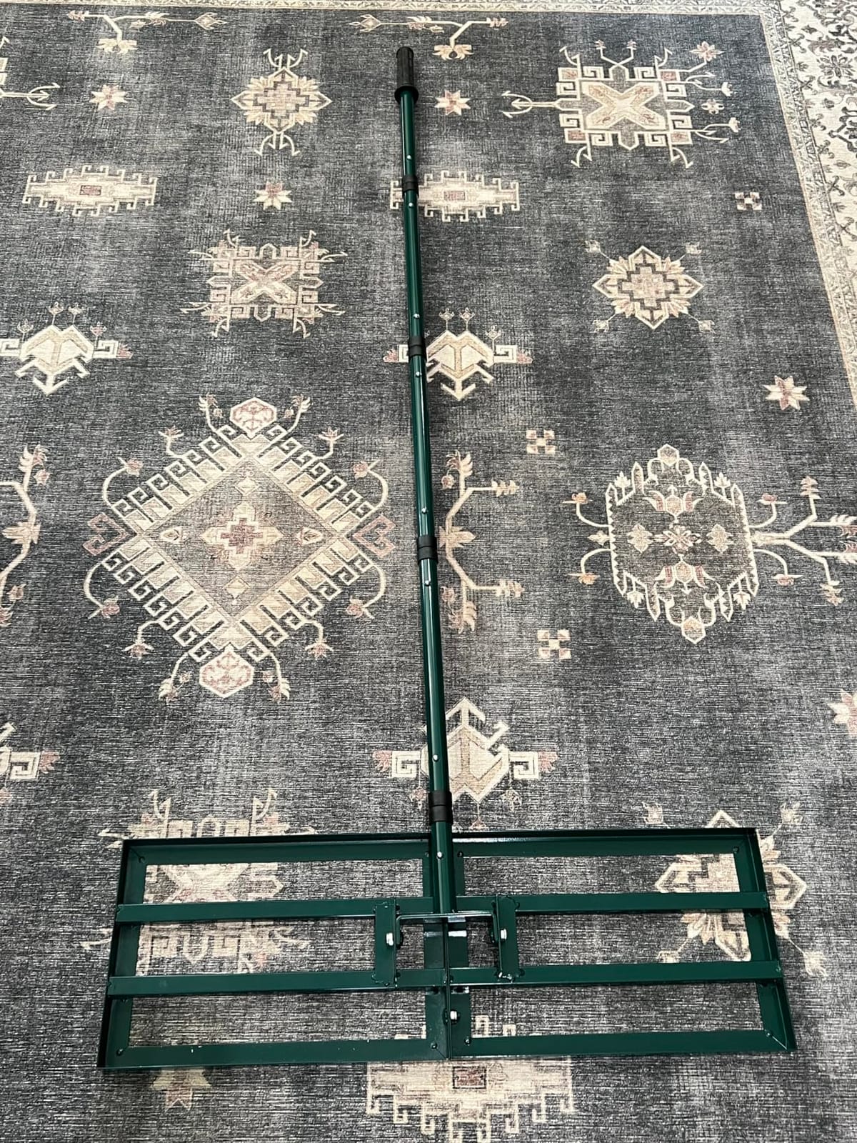 Lawn Leveling Rake,Stainless Steel Lawn Leveler with 30”x10” Ground Plate, 78” Adjustable Long Handle, Level Yard Tool for Grass, Golf Field, Level Soil or Dirt Ground Surfaces-Green customer photo 1