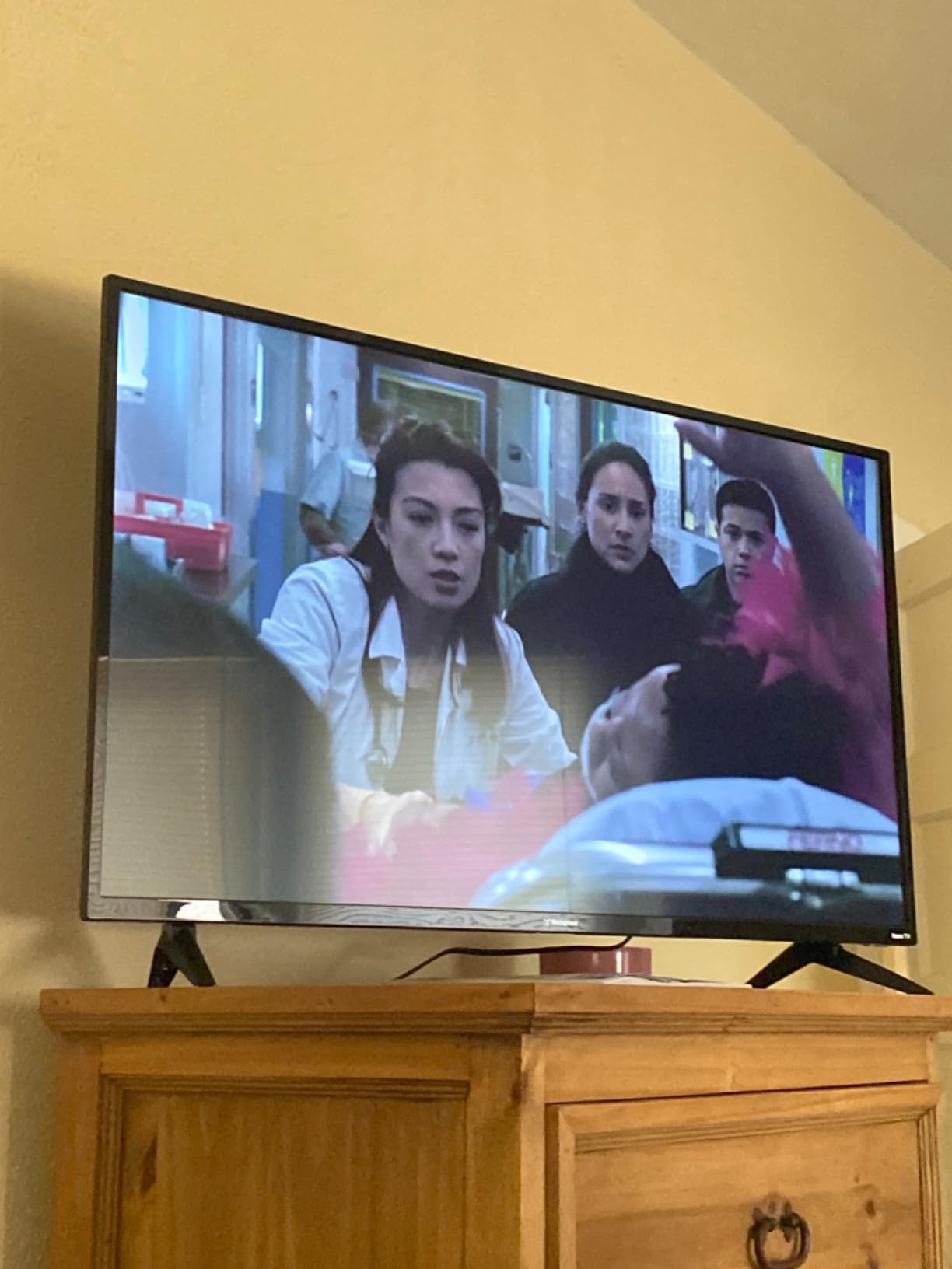 Westinghouse Roku TV - 43 Inch Smart TV, 1080P FHD Television with Wi-Fi Connectivity and Mobile App, Flat Screen, Bluetooth, Compatible with Apple AirPlay, Alexa and Google Assistant customer photo 2