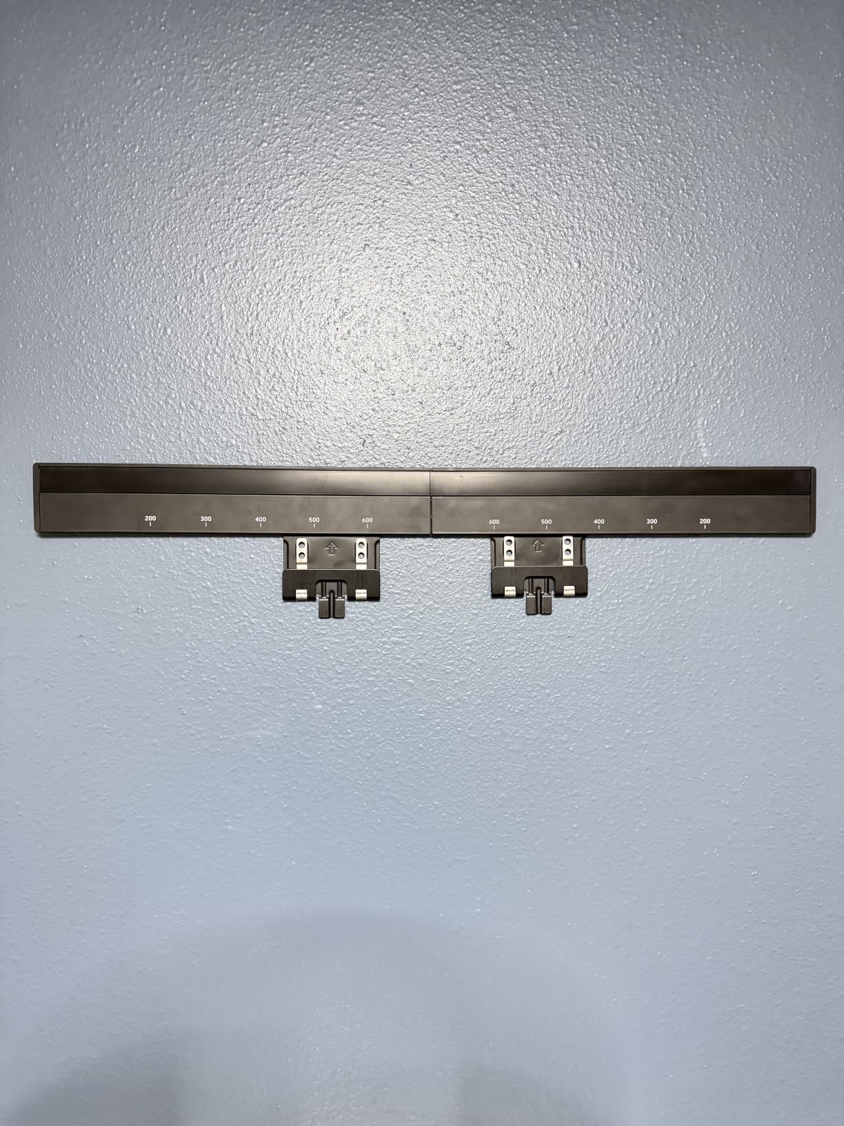 Ultra Slim TV Wall Mount Bracket Suitable for 37-80 Micro-Gap Flat 165lbs Max VESA 600x400mm Compatible with Designed for Samsung Frame TVs (2021-2023) Profile customer photo 1