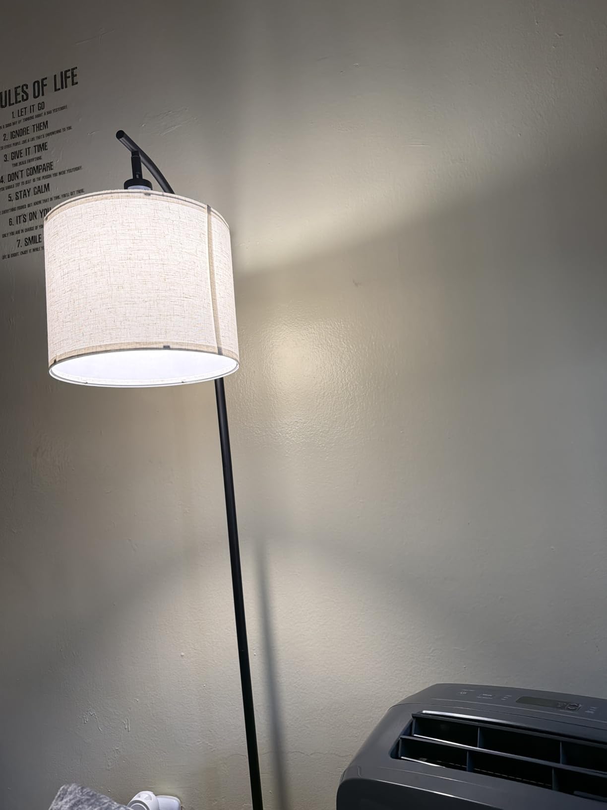 SUNMORY Arc Floor Lamp, Modern Floor Lamp with 3 Color Temperatures Bulb | Metal Standing Lamps with Adjustable Hanging Lampshade, Tall Floor Lamps for Living Room, Bedroom, Office, Black customer photo 2