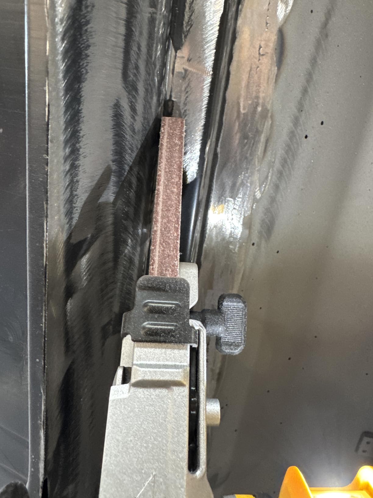 DEWALT 20V MAX XR Cordless Bandfile Power Tool Belt Sander, Bare Tool Only (DCM200B) customer photo 2