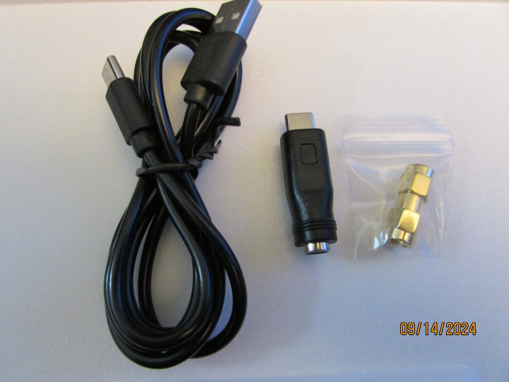 Nooelec Lana WB - Ultra-Low Noise Amplifier (LNA) Module for RF & Software Defined Radio (SDR) with Enclosure & Accessories. Wideband 300MHz-8000MHz Frequency Capability w/BiasTee & USB Power Options customer photo 1