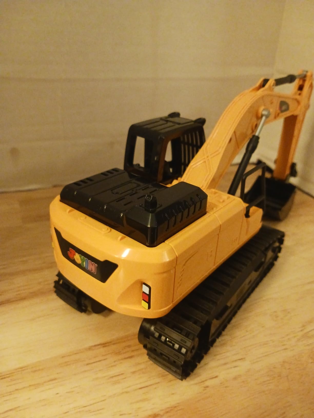 JOYIN Remote Control Excavator Toys for Boys, 2.4Ghz RC Play Excavator with Light, Construction Toys for Boys Birthday Gift 4-7 8-12 Year Old Kids customer photo 1