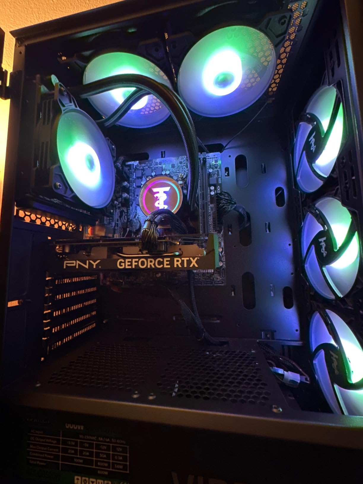 VIPRTECH Ghost 3.0 GamingPC, Ryzen 7, RTX 4060 8GB, 16GB/1TB SSD Onyx Black customer photo 2