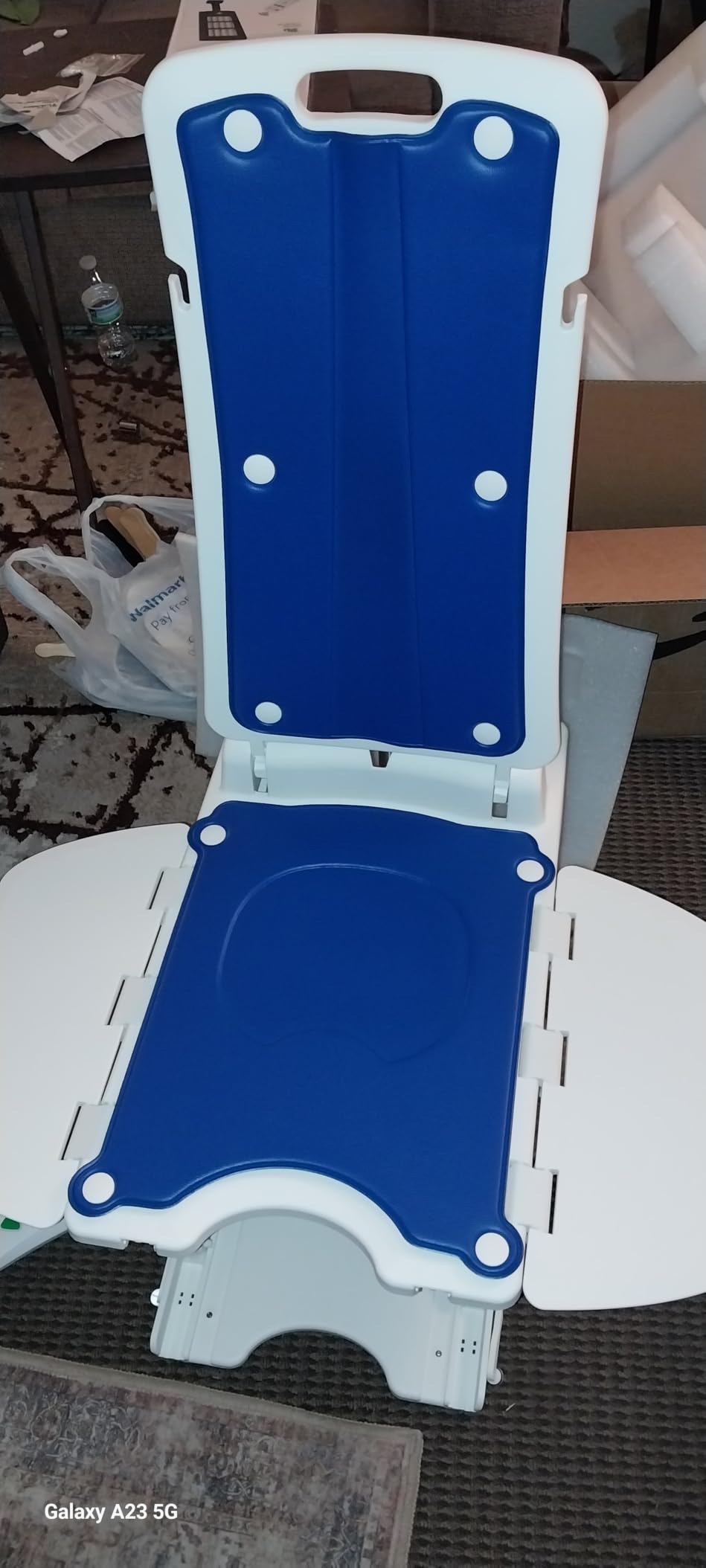 VOCIC Lightweight Electric Chair Lift AX07 | Lift Elderly from Floor, Remote Control Floor Lift, 23 LBS Item Weight, Support Up to 300 LBS, Waterproof Suction Cups customer photo 2