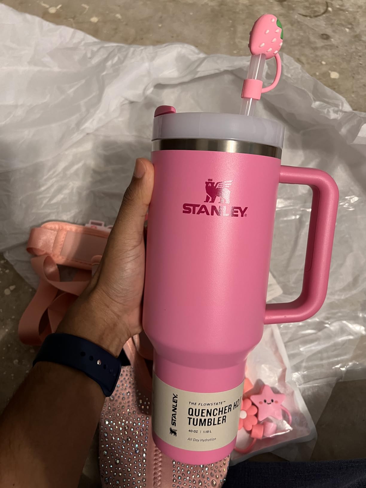 STANLEY Quencher H2.0 Tumbler with Handle and Straw 30 oz | Flowstate 3-Position Lid | Cup Holder Compatible for Travel | Insulated Stainless Steel Cup | BPA-Free | Rose Quartz 2.0 customer photo 1
