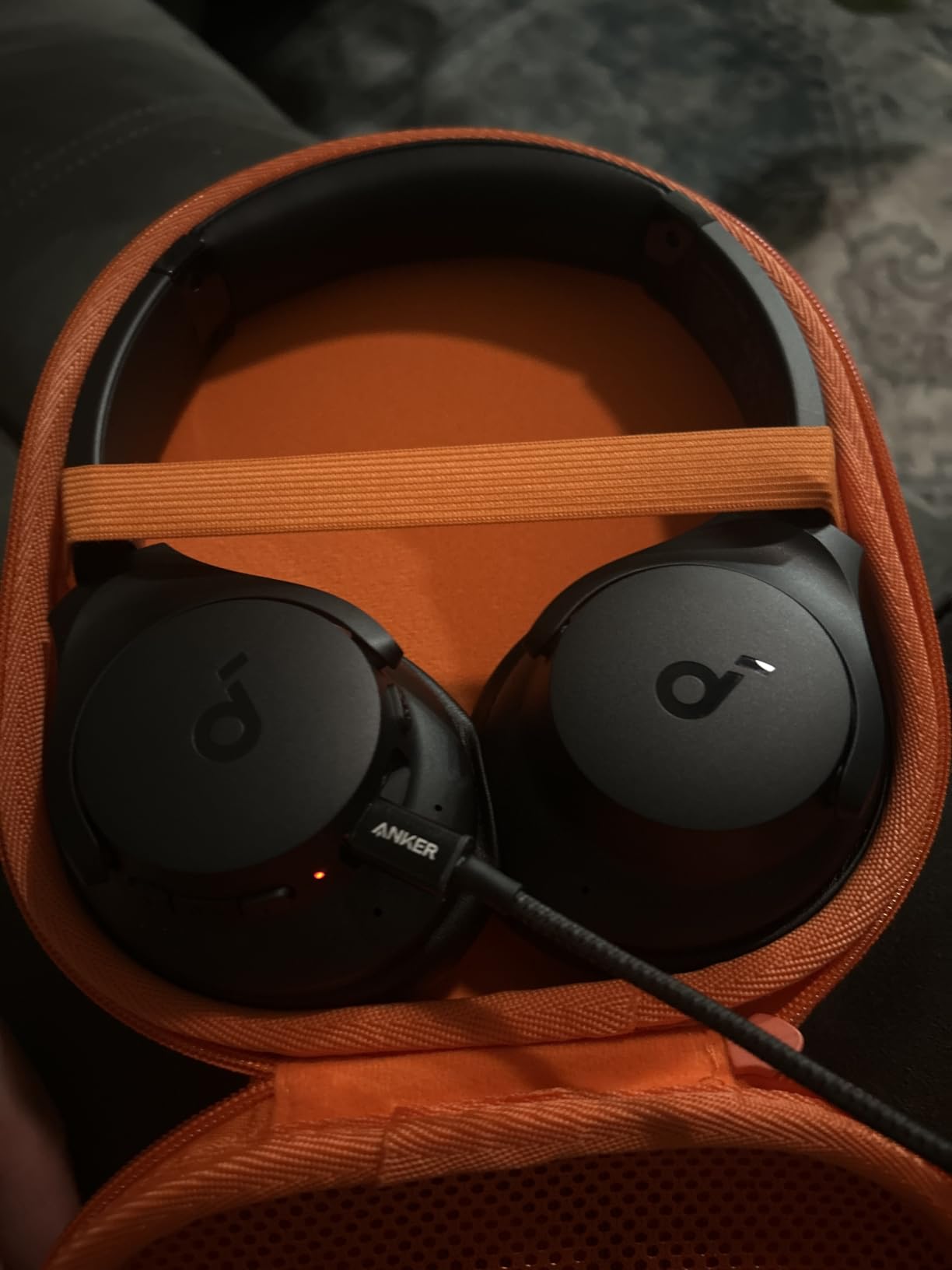 Soundcore by Anker Q20i Hybrid Active Noise Cancelling Headphones, White | Over-Ear, Bluetooth, 40H ANC Playtime, Hi-Res Audio, Big Bass, Transparency Mode, Customize via App customer photo 2