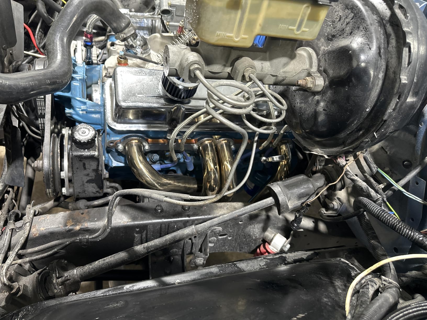 Polished Stainless Long Tube Headers for Small Block Chevy GMC 1973-1987 C10 K10 C20 K20 C30 K30 Blazer Suburban Jimmy 265 283 305 307 327 350 400 SBC Requires Header Spark Plugs Fits 2WD Lifted 4WD customer photo 1