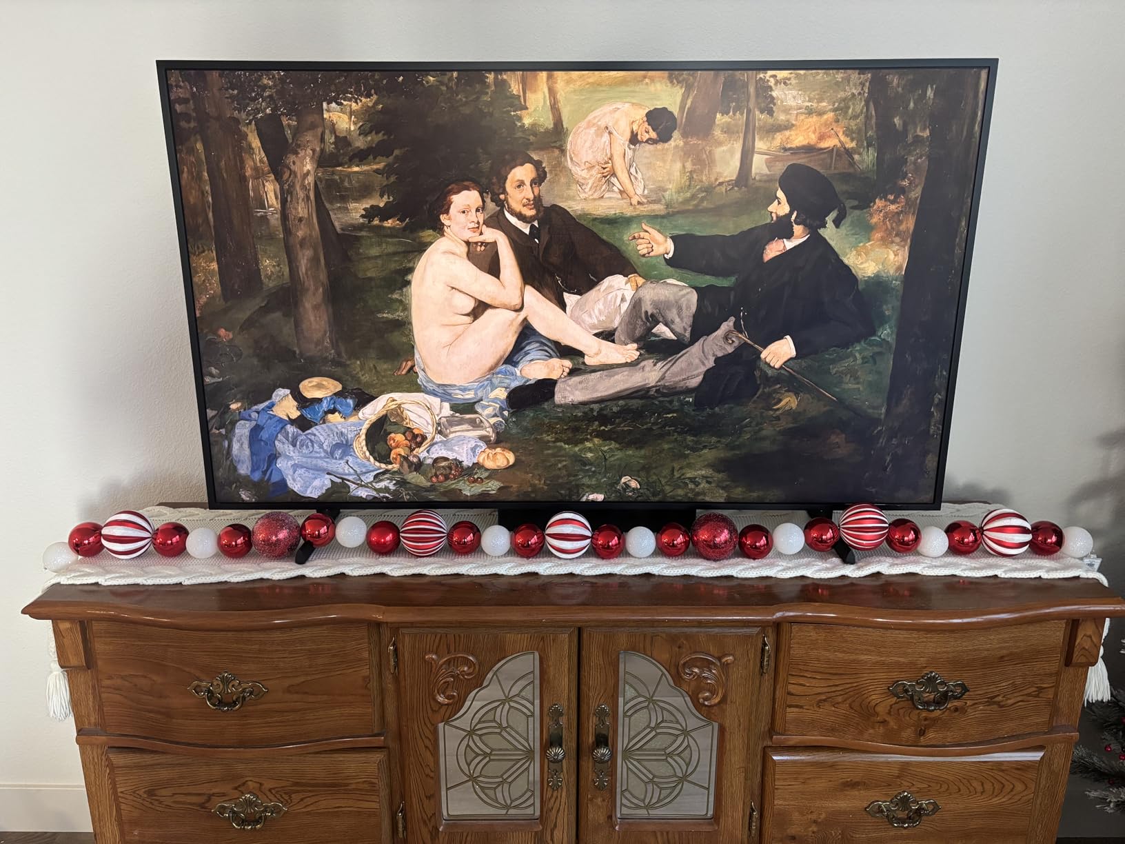 50-Inch Class QLED 4K LS03D The Frame Series Quantum HDR Smart TV w/Dolby Atmos, Art Mode, Anti-Reflection, Customizable Frame, Slim Fit Wall Mount with Alexa Built-in (QN50LS03D, 2024 Model) customer photo 2