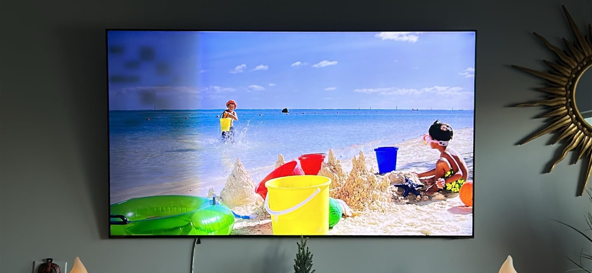 Samsung 65-Inch Class QLED 8K QN800D Series Mini LED, Neo Quantum HDR Smart TV w/Dolby Atmos, Object Tracking Sound+, AI Motion Enhancer, Real Depth Enhancer Pro, Alexa Built-in (QN65QN800D, 2024) customer photo 1