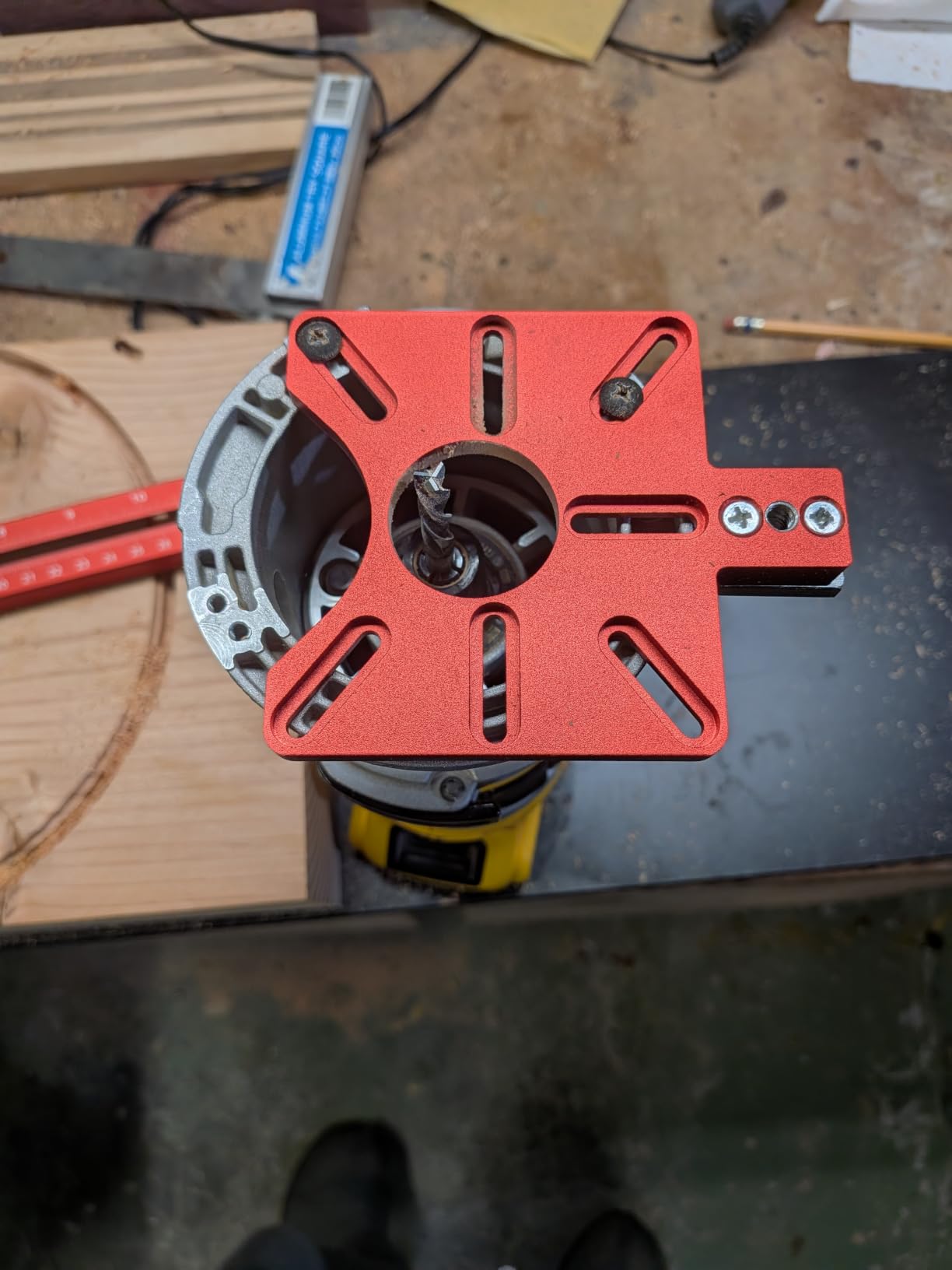 Router Circle Cutting Jig for DeWalt/Bosch/Milwaukee Compact Routers – 4 in 1 Adjustable Router Jig, Aluminum Alloy Circle Cutting Guide for Trim Routers, 5.5–30