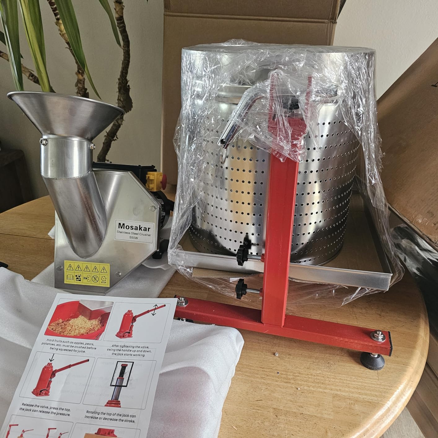 Tabletop Mosakar Fruit Crusher. Whole Apple Pear Potato Grinder. Reinforced Stainless Steel Blade. Make Fine Pulp customer photo 2