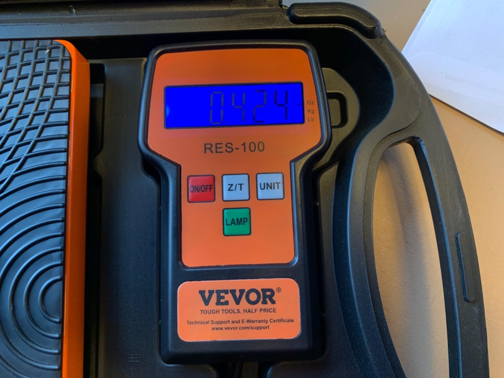 VEVOR Refrigerant Scale 110 LBS HAVC Charging Recovery Freon Scale, with Wired Remote Control, 2g High Precision Electronic Digital Recovery Weight Scale with Case and Dry Battery customer photo 1