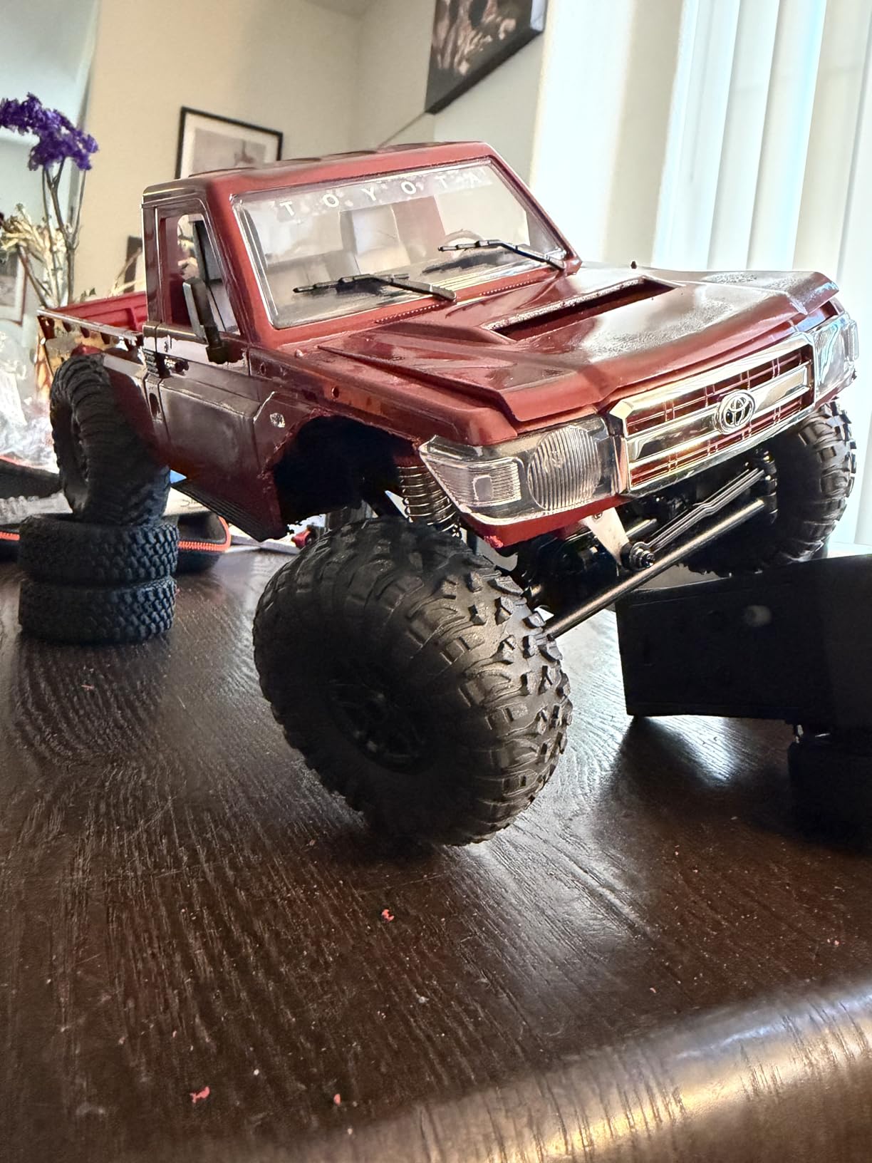 MN82 RC Rock Crawler, 2.4Ghz Toyota Remote Control Truck, 4WD 2 Speeds Switch RC Crawler Off-Road Pick-up with 2 Upgraded 1200mah Battery, 1/12 Scale Trucks (with Gift) customer photo 1