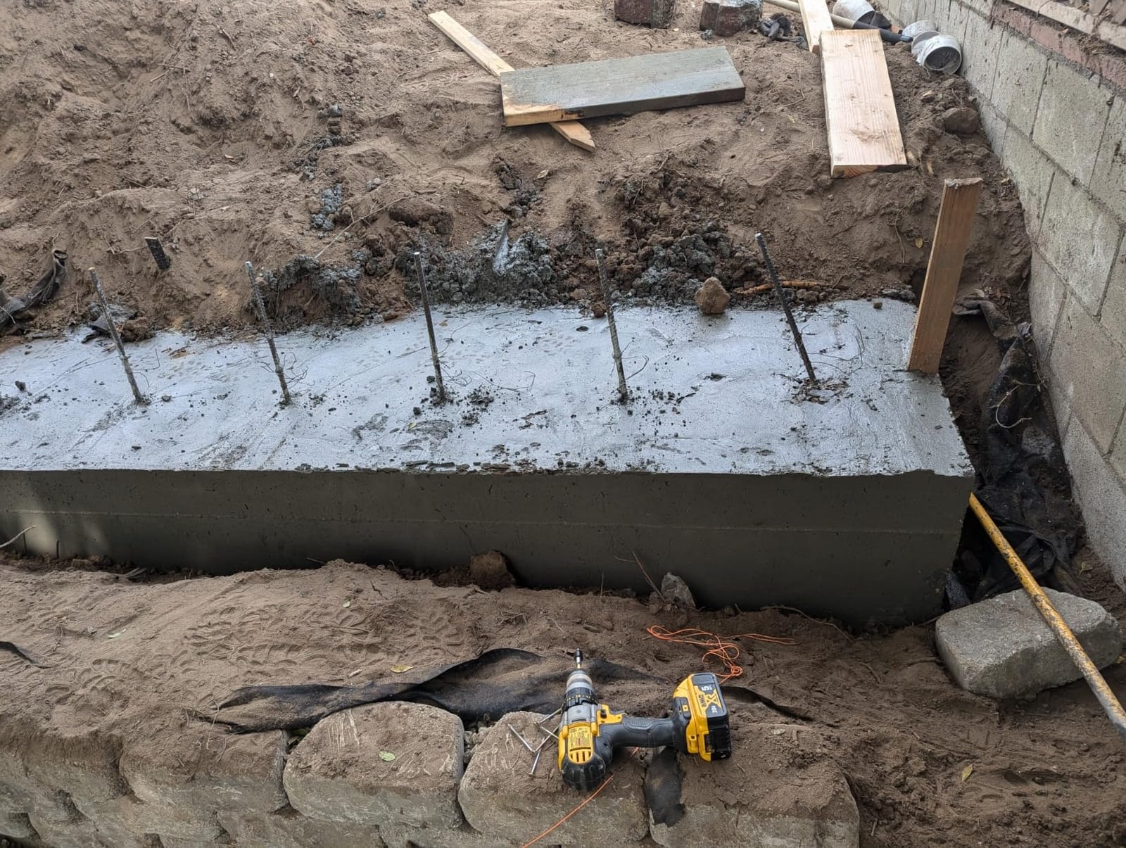 VCT 1 HP Electric Concrete Vibrator Handheld Construction Tool 4.5 Foot 800 Watt customer photo 1