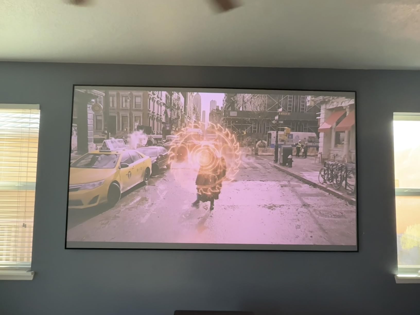 ALR Screen for UST Projector, 100