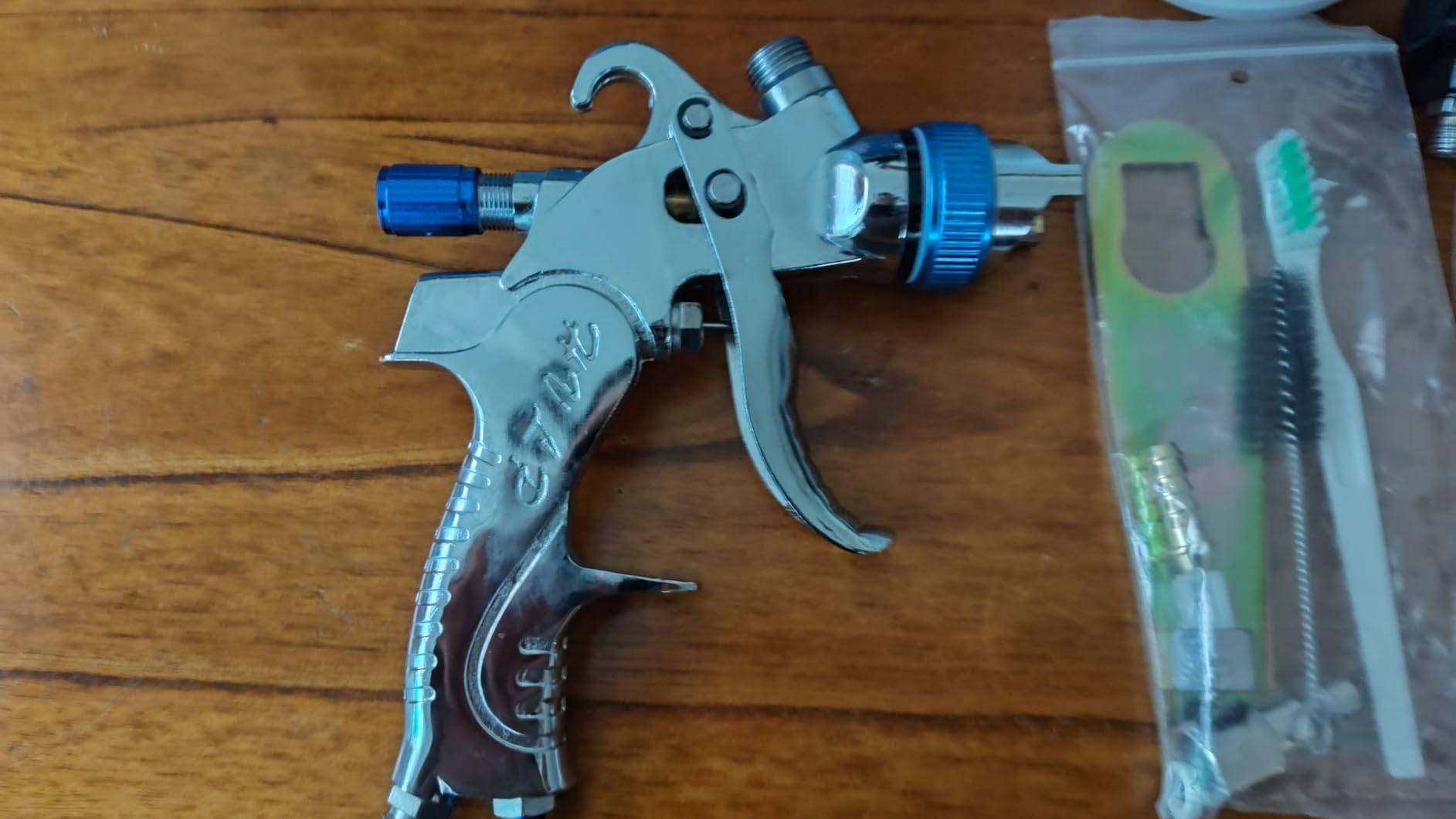HVLP Spray Gun Kit with 1.4/1.7/2.0/2.5mm Nozzles, HVLP Air Spray Gun customer photo 2