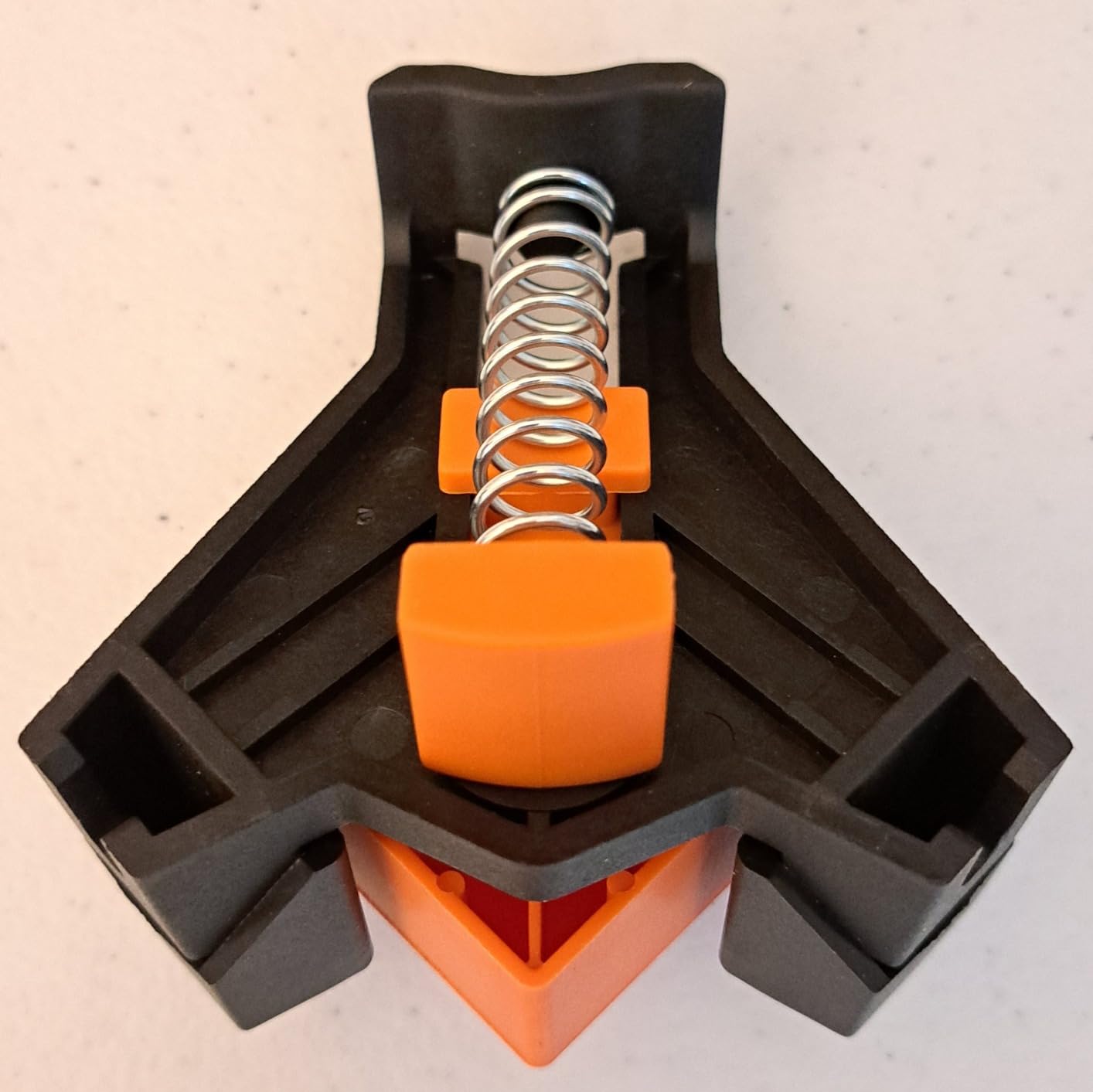 PONY 4-Pack Corner Clamps, 90 Degree Right Angle Clamps for Woodworking customer photo 1
